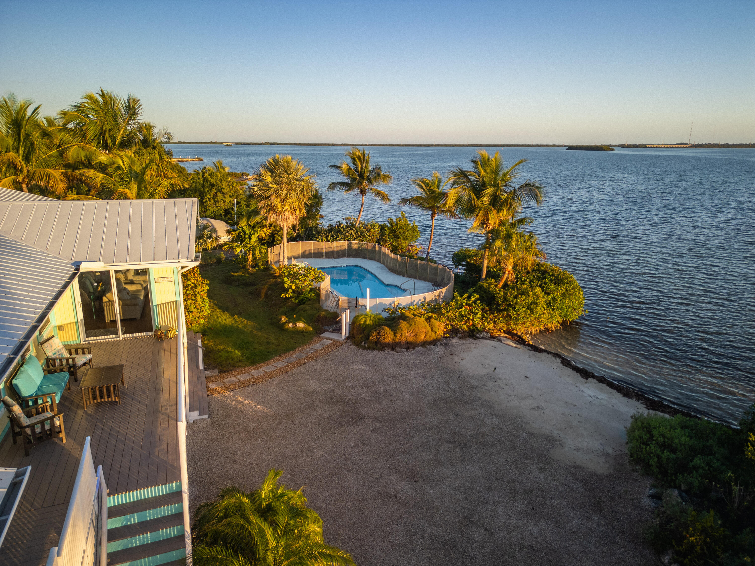 17385 Keystone Rd Sugarloaf Key, FL 33042