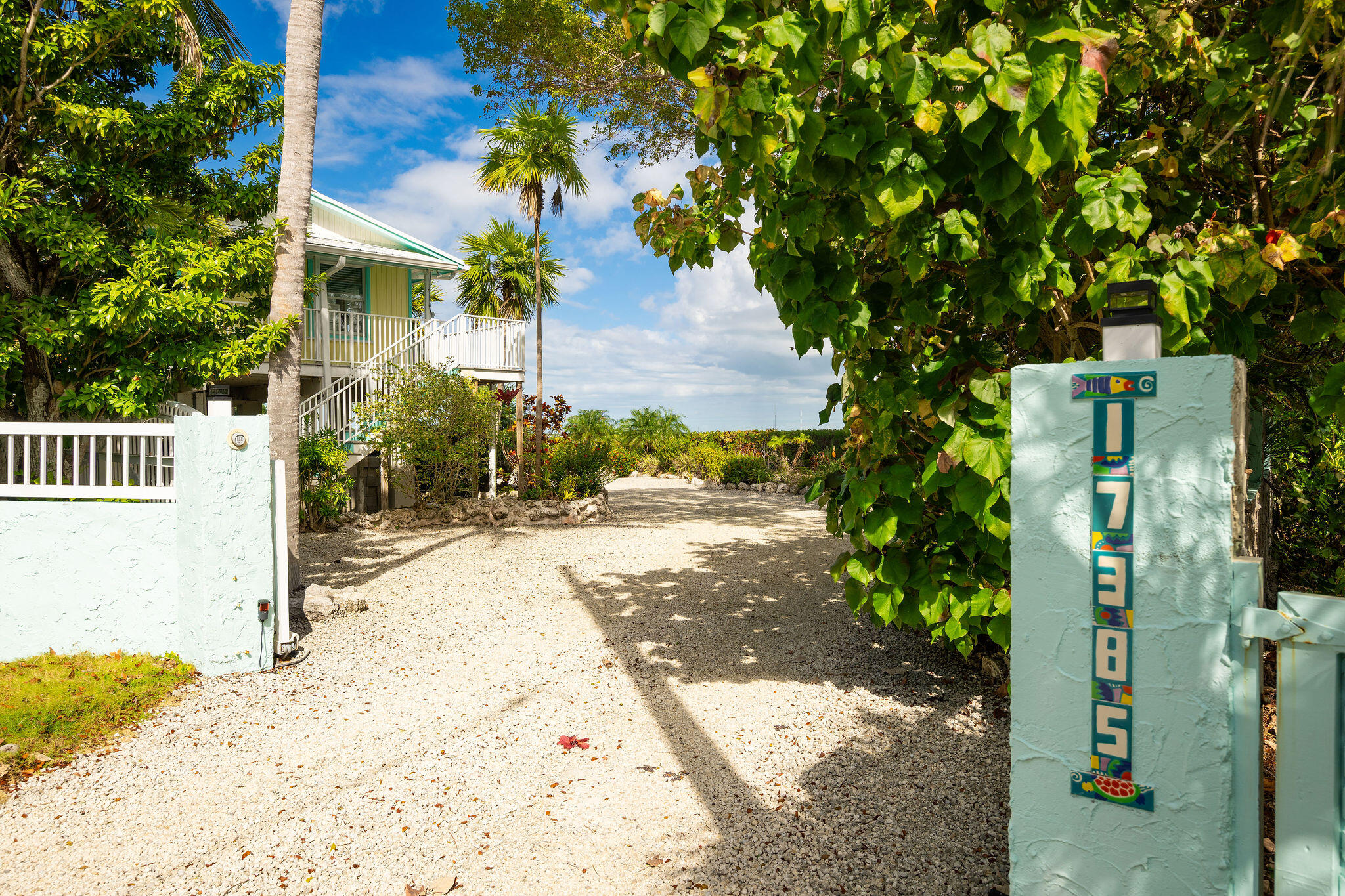 17385 Keystone Rd Sugarloaf Key, FL 33042