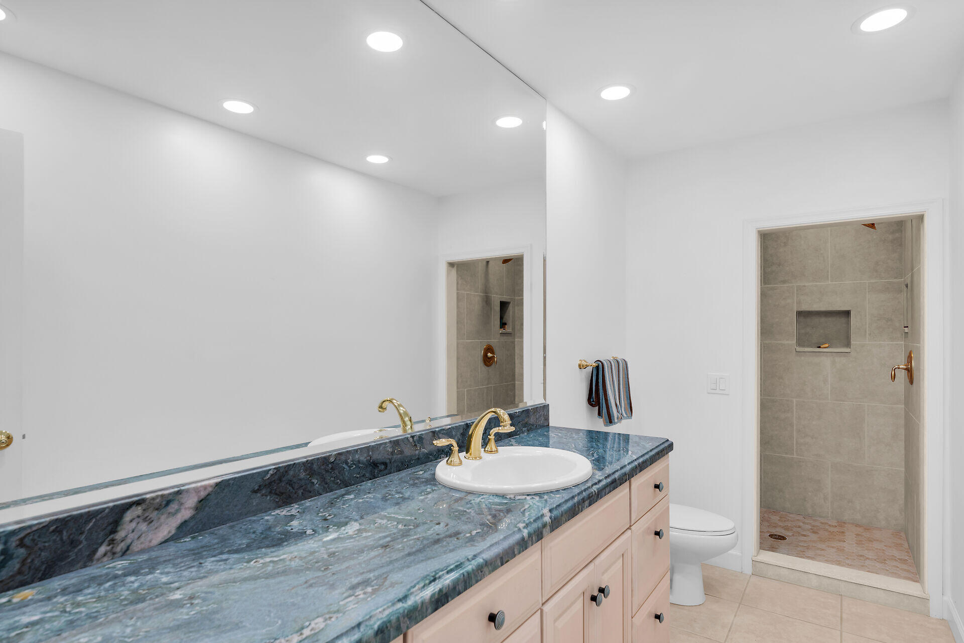 7501 Gulfstream Blvd Marathon, FL 33050