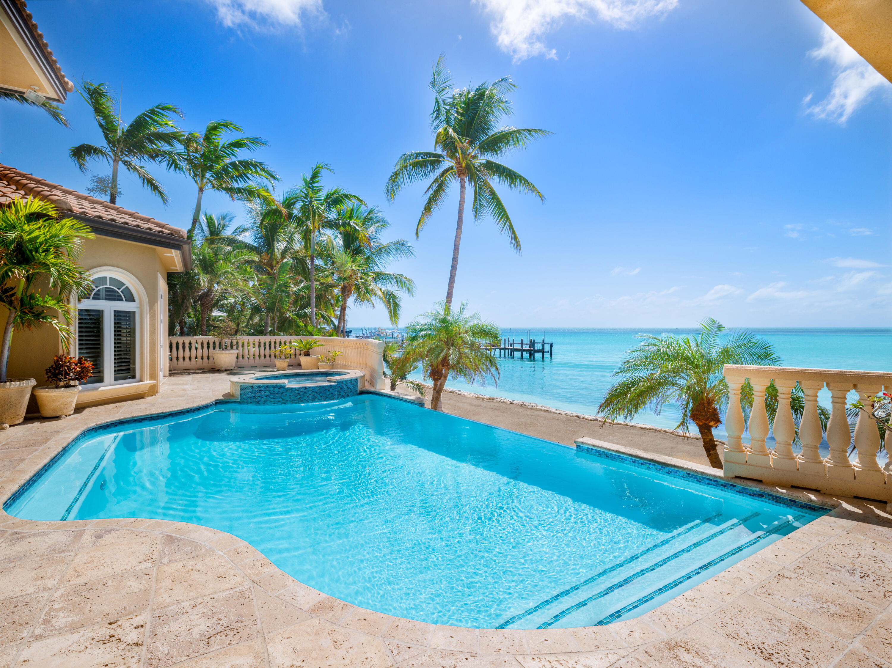 1355 Coury Dr Key Colony, FL 33051