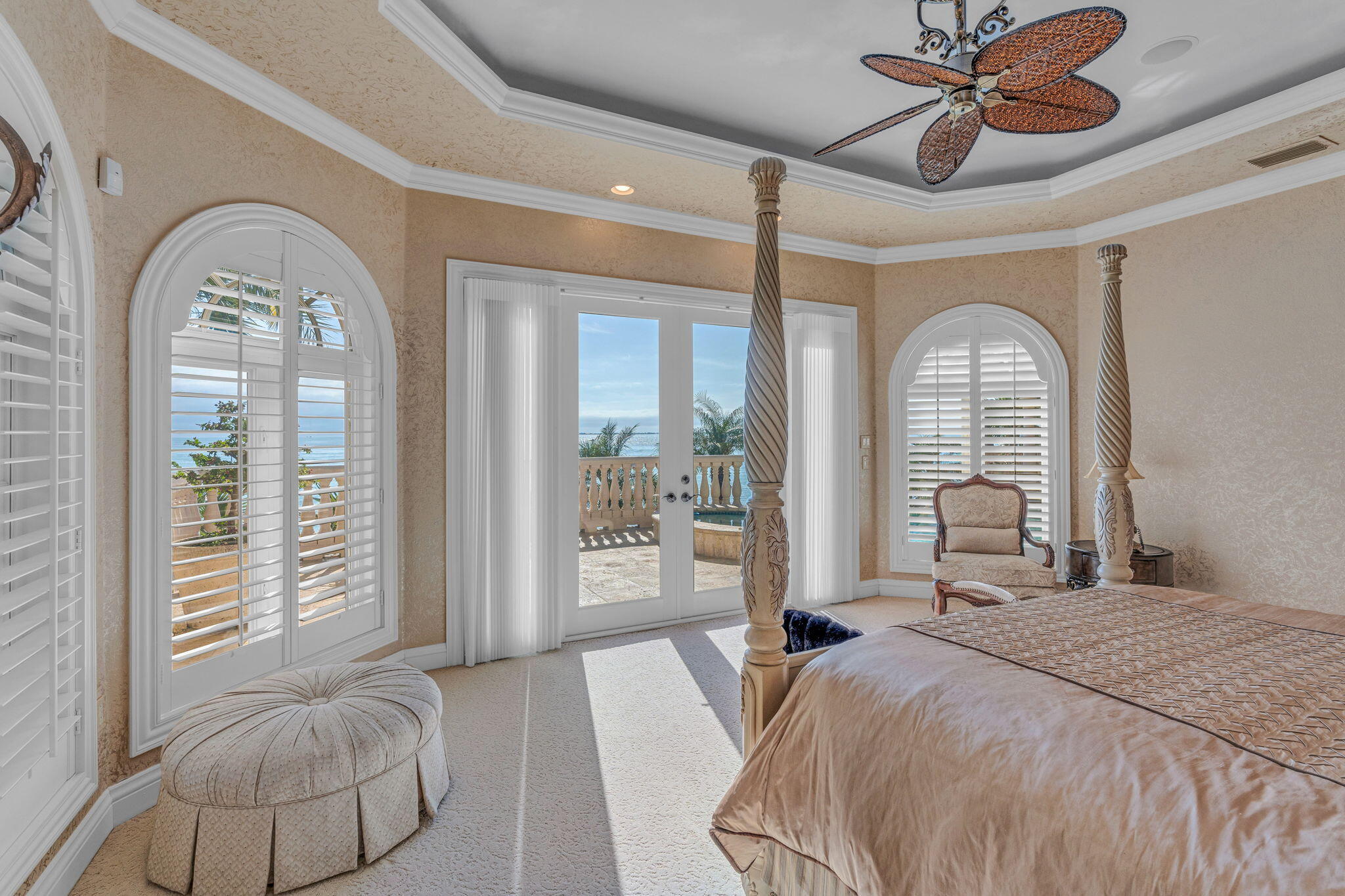 1355 Coury Dr Key Colony, FL 33051