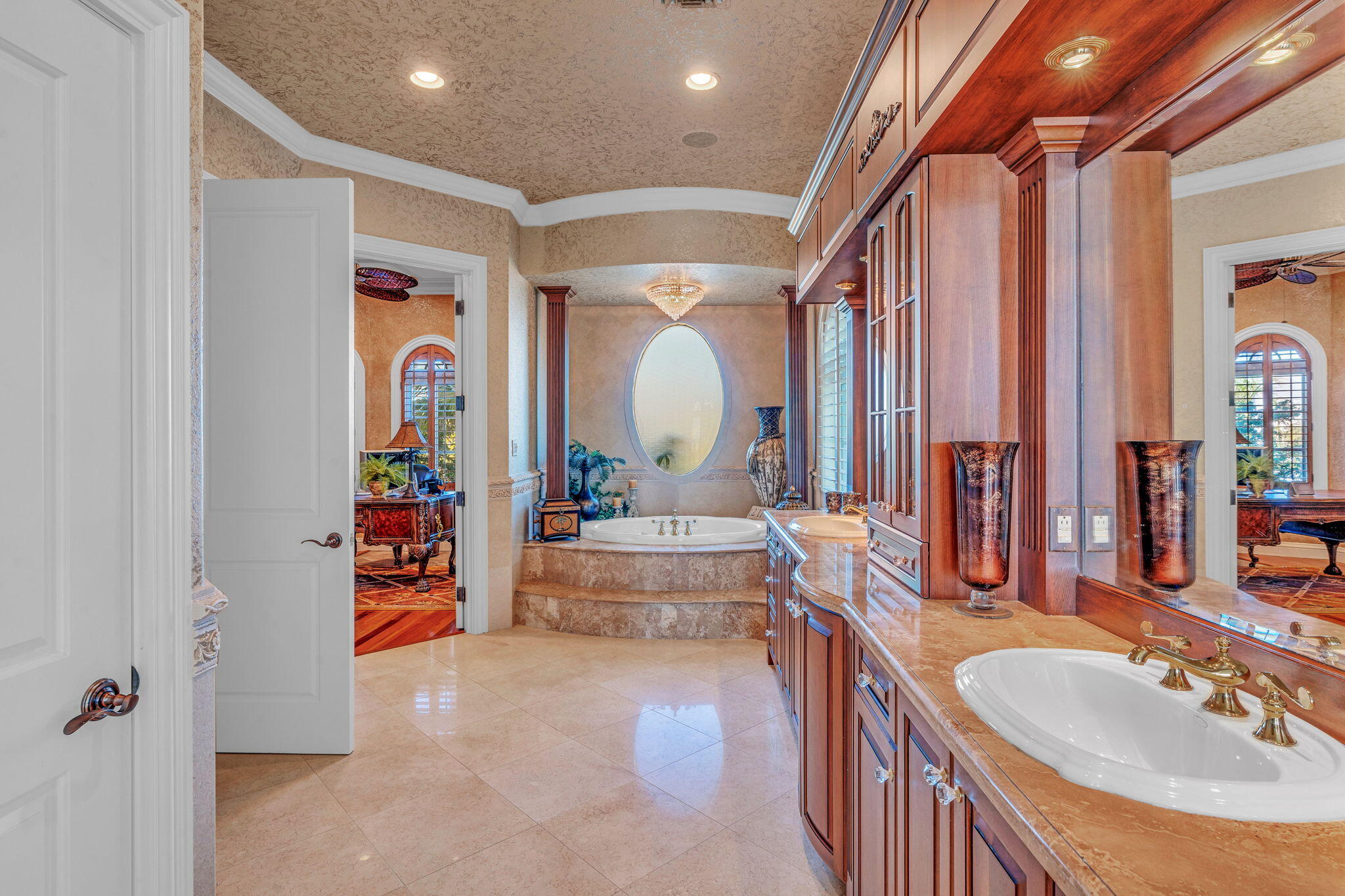 1355 Coury Dr Key Colony, FL 33051