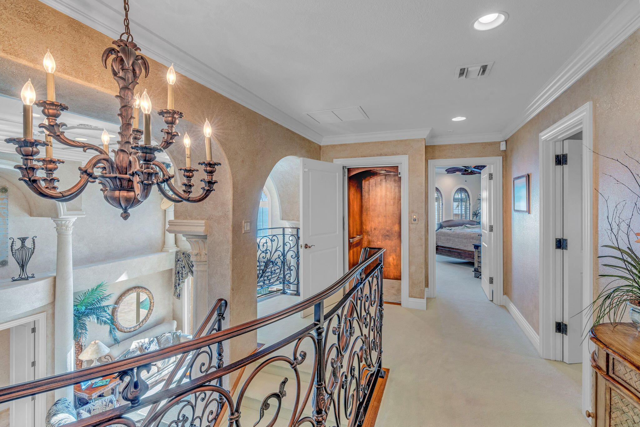 1355 Coury Dr Key Colony, FL 33051