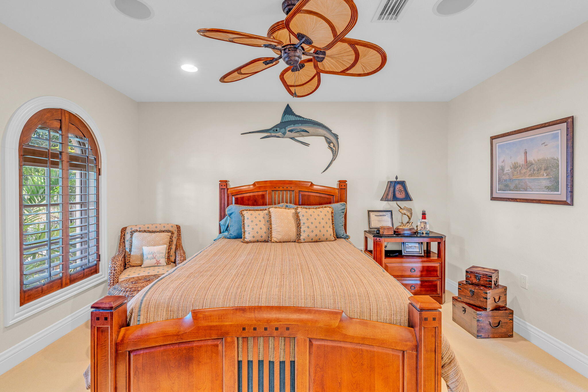 1355 Coury Dr Key Colony, FL 33051