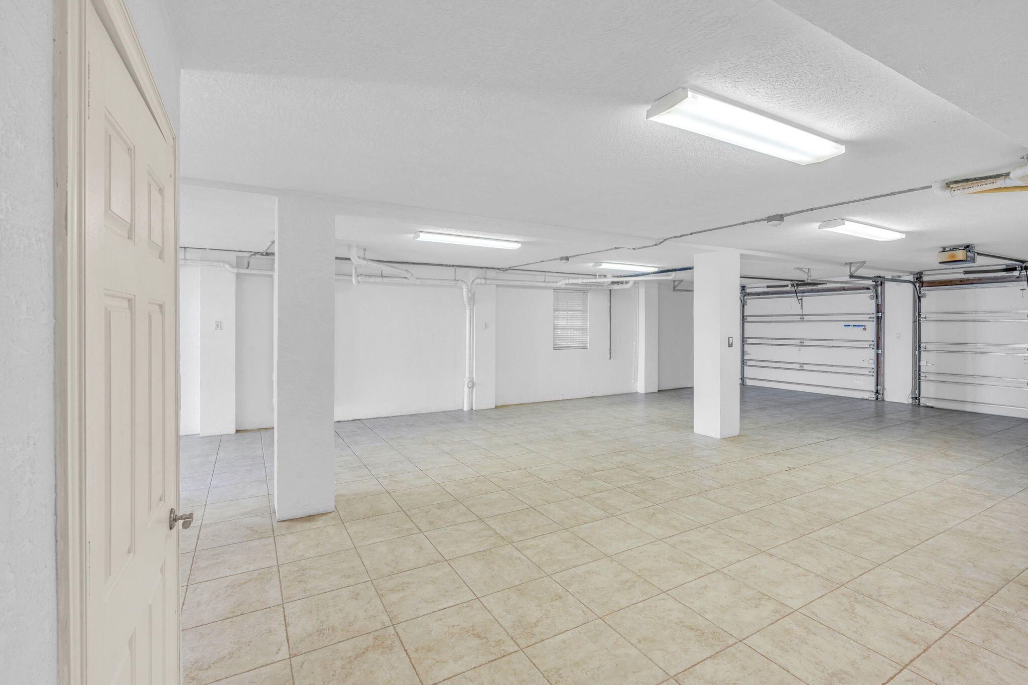 1355 Coury Dr Key Colony, FL 33051