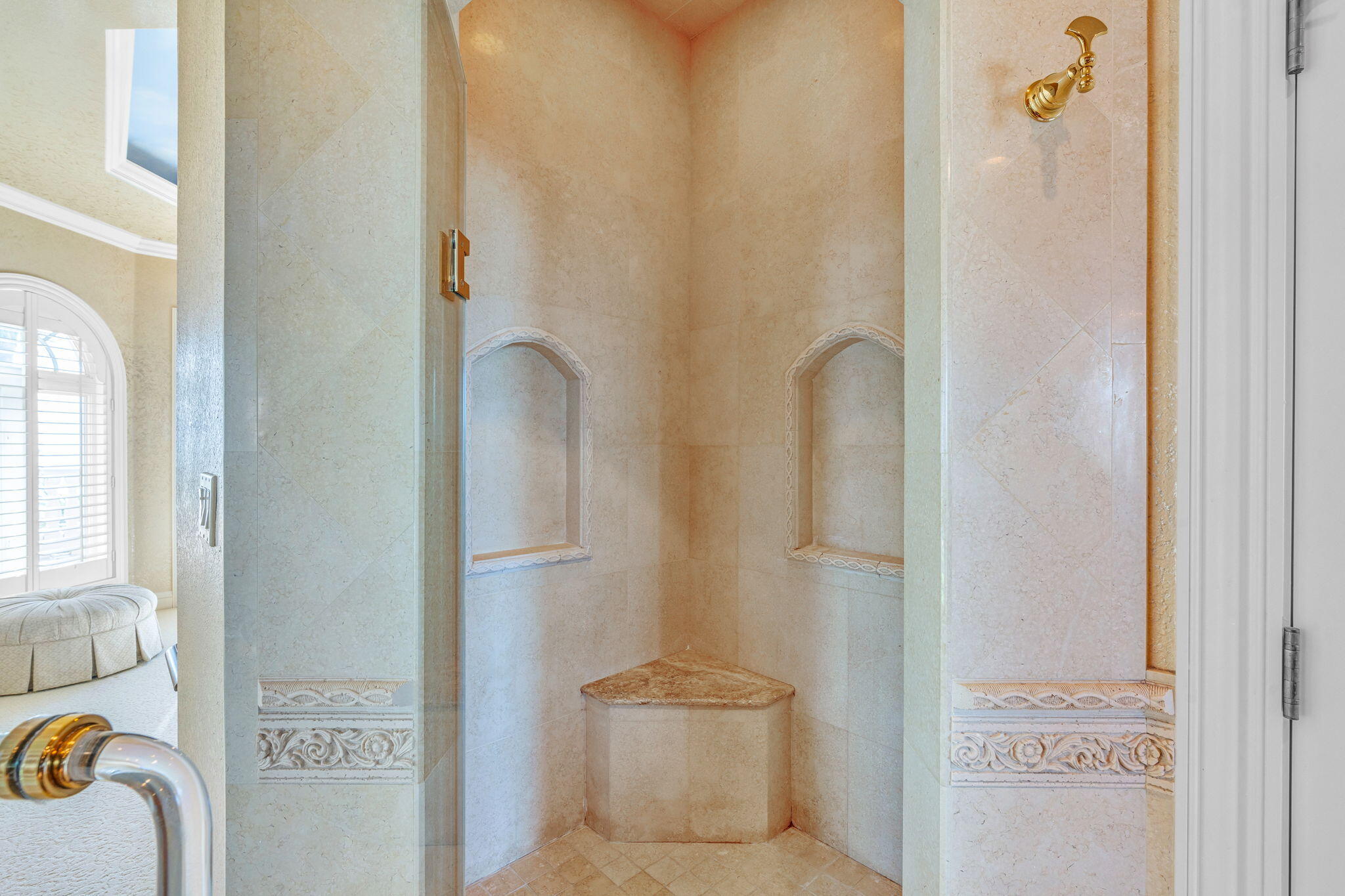 1355-1350 Coury Dr Key Colony, FL 33051