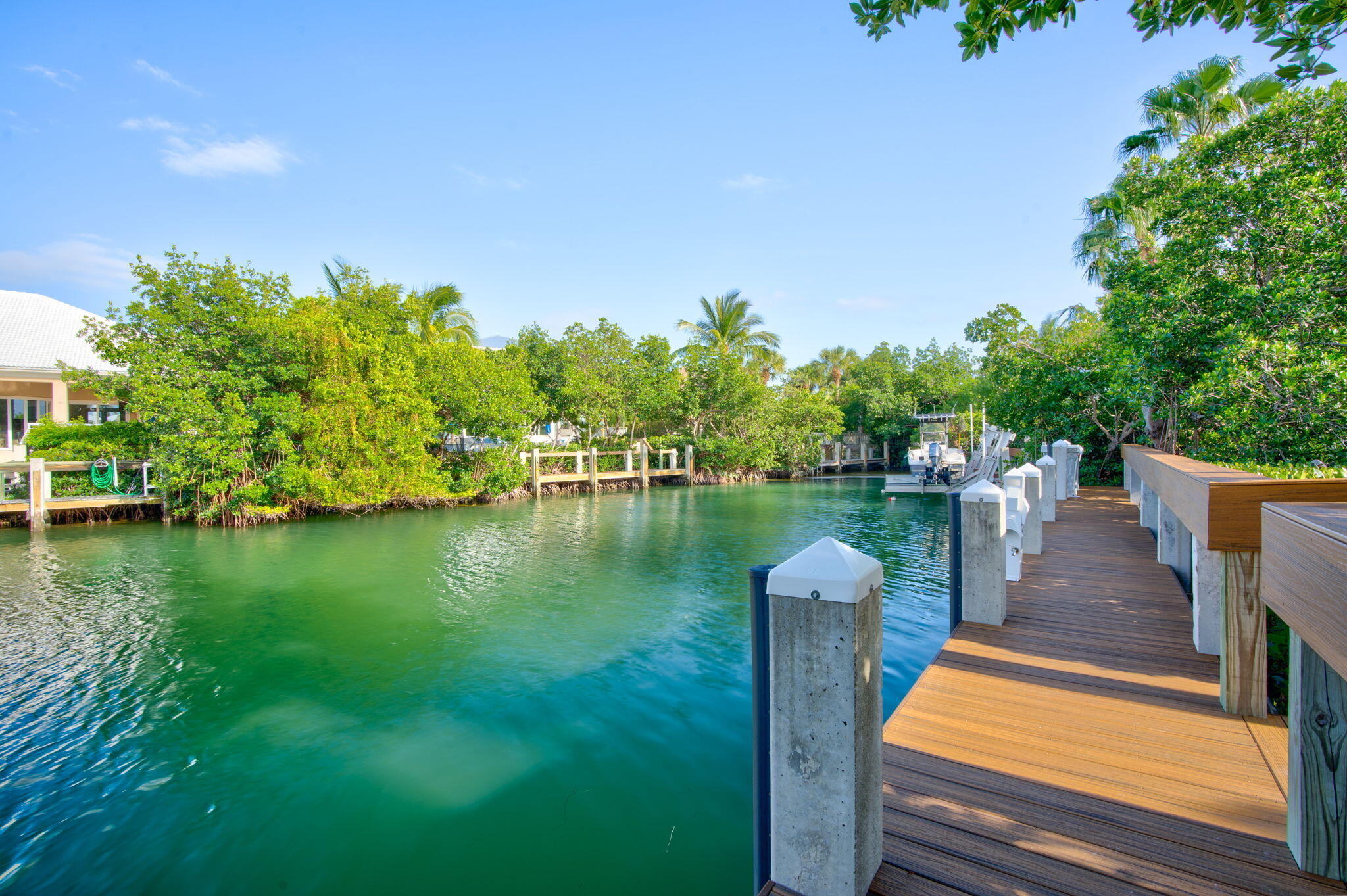 1355-1350 Coury Dr Key Colony, FL 33051