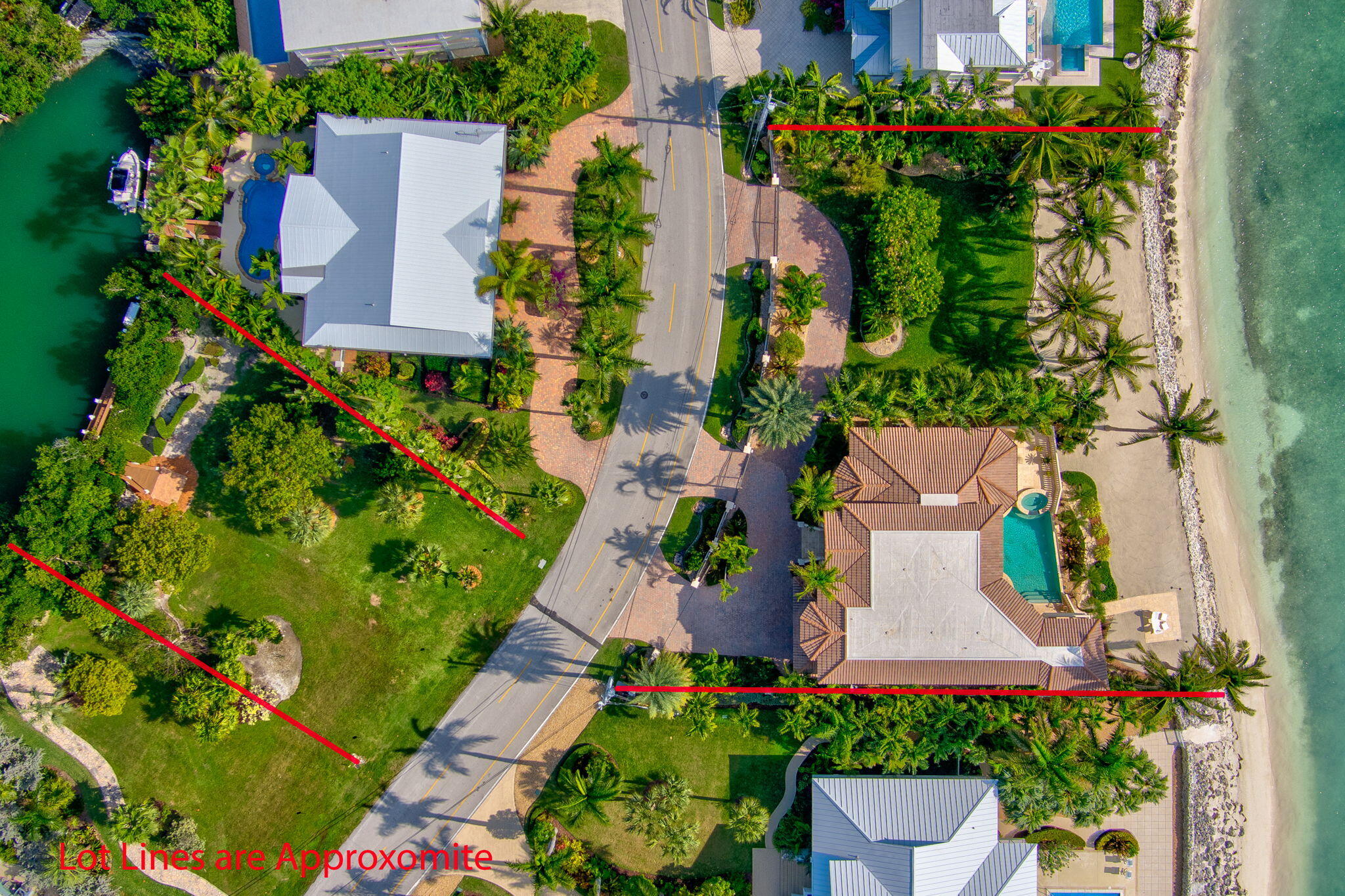 1355-1350 Coury Dr Key Colony, FL 33051