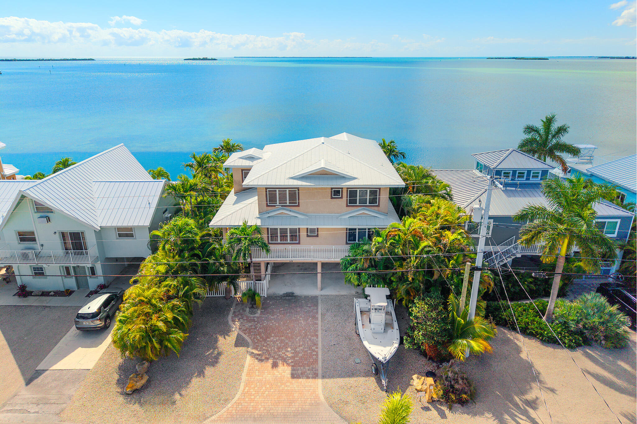 414E Caribbean Dr Summerland Key, FL 33042