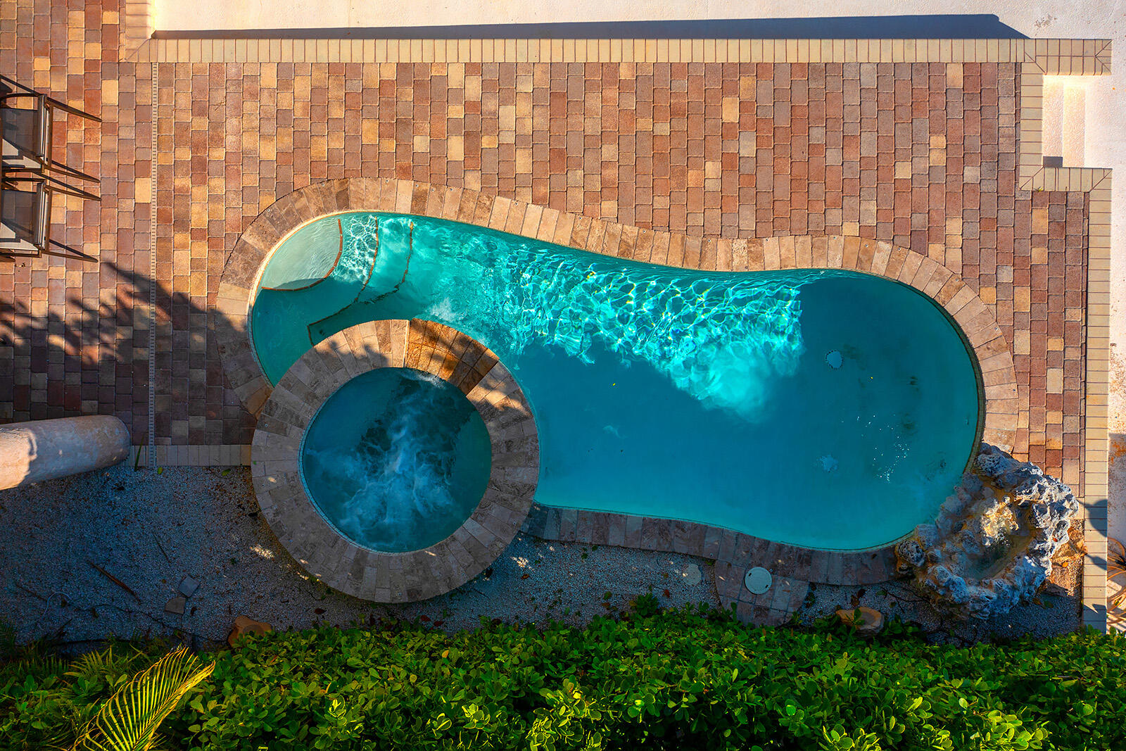 414E Caribbean Dr Summerland Key, FL 33042