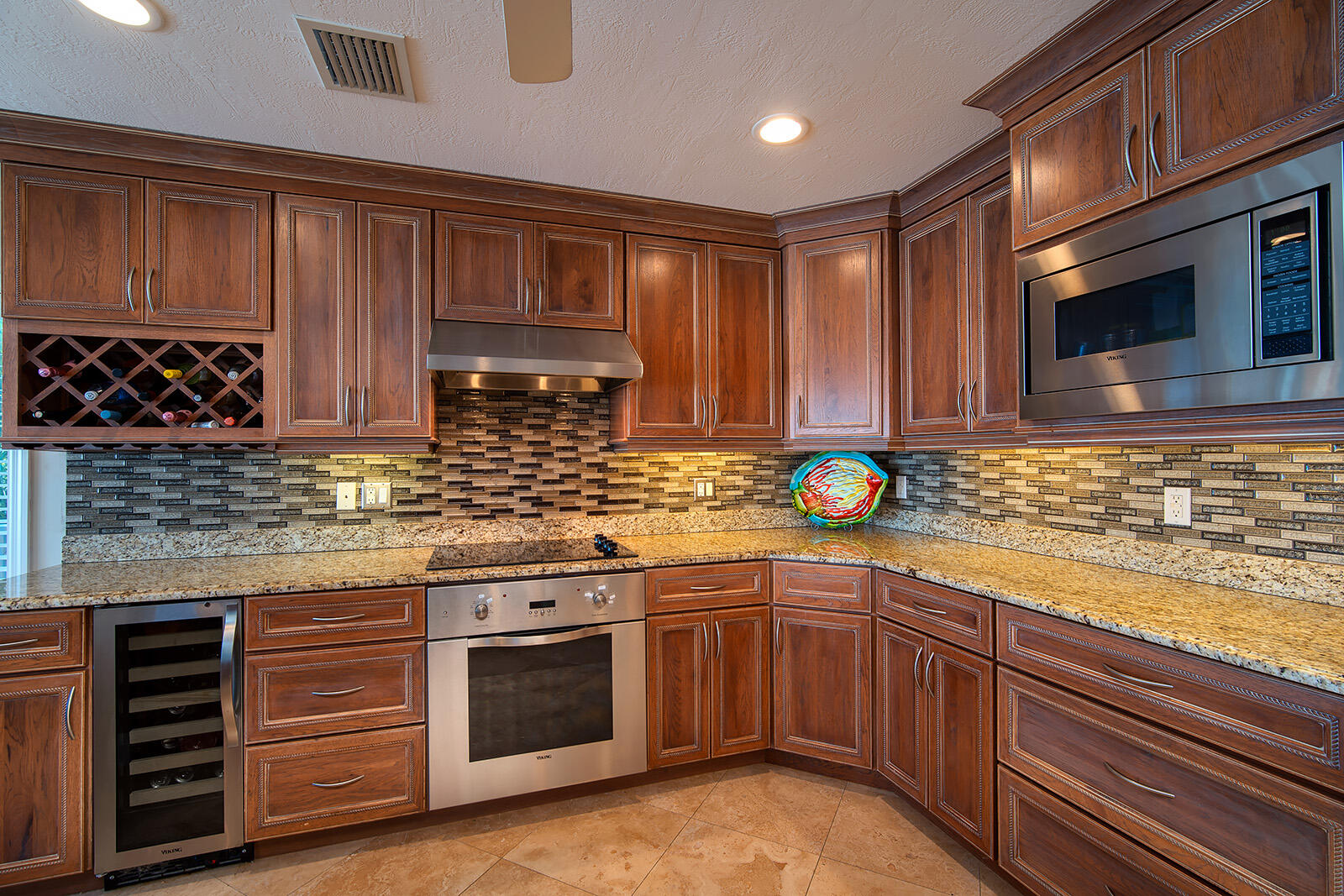 414E Caribbean Dr Summerland Key, FL 33042