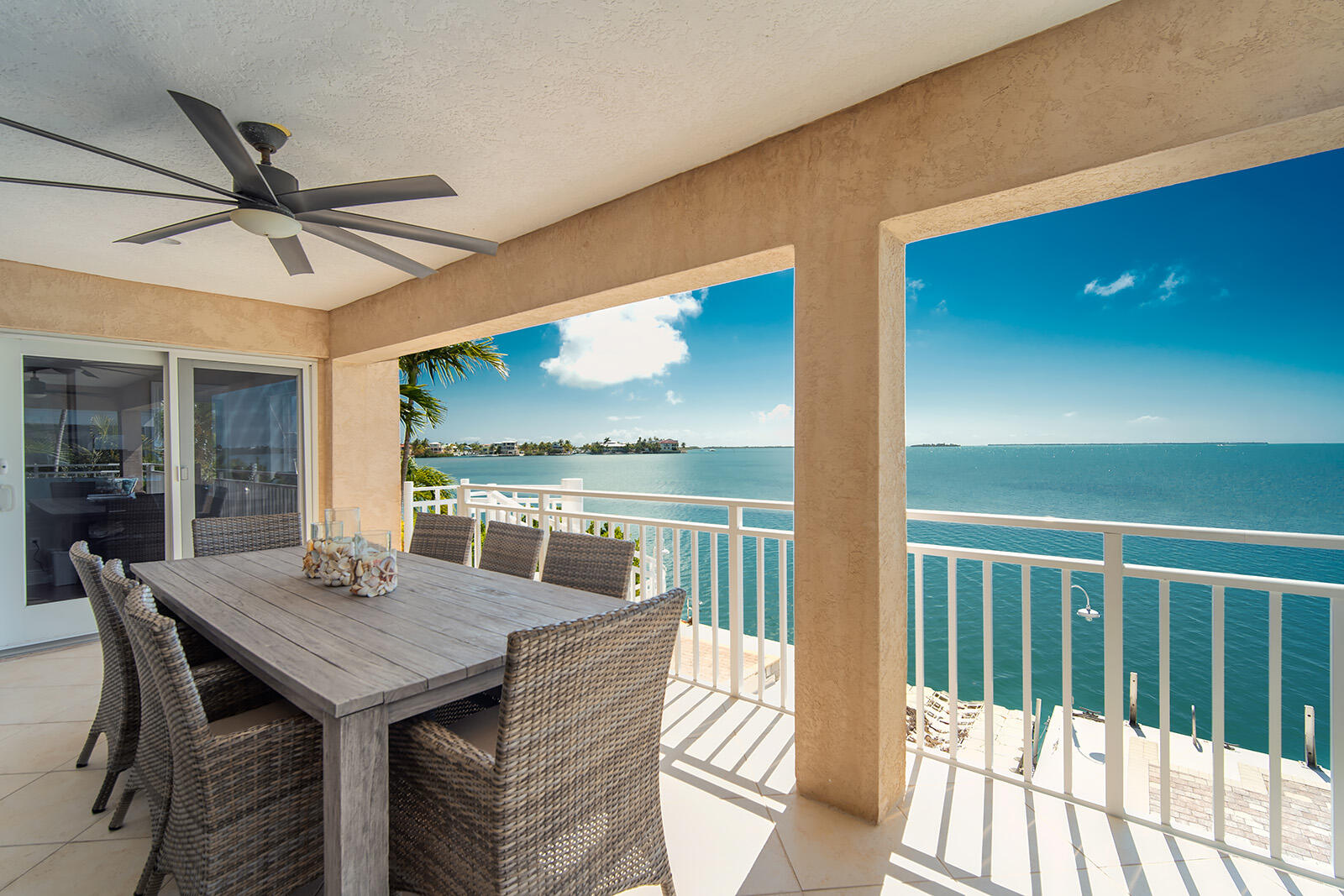 414E Caribbean Dr Summerland Key, FL 33042