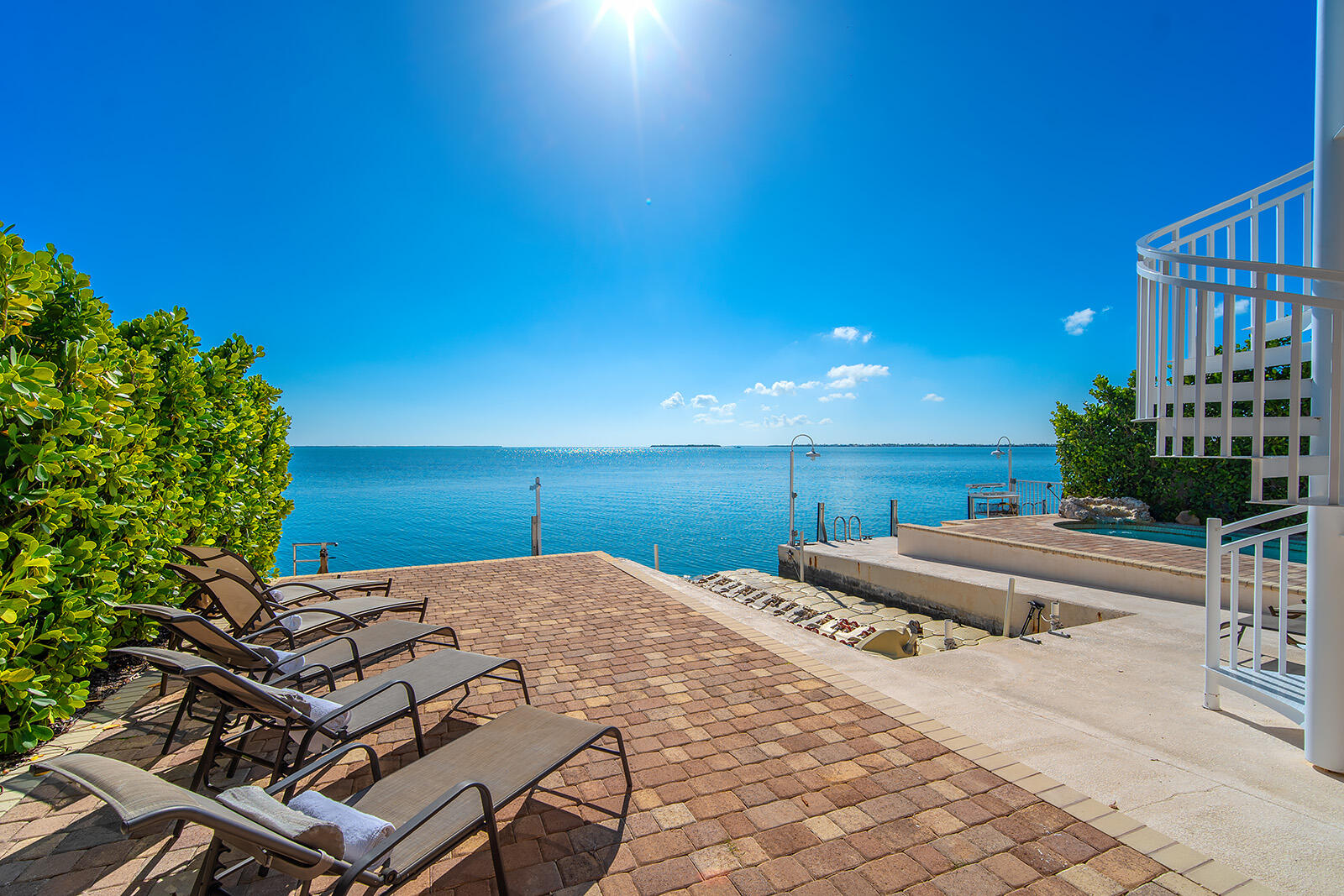 414E Caribbean Dr Summerland Key, FL 33042