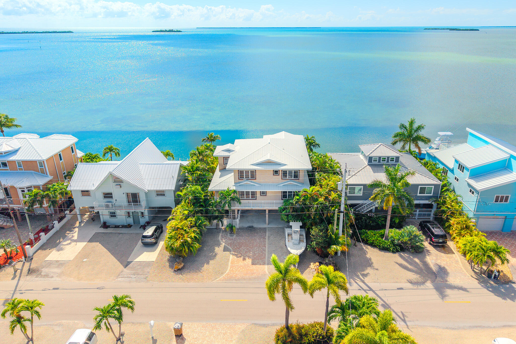 414E Caribbean Dr Summerland Key, FL 33042