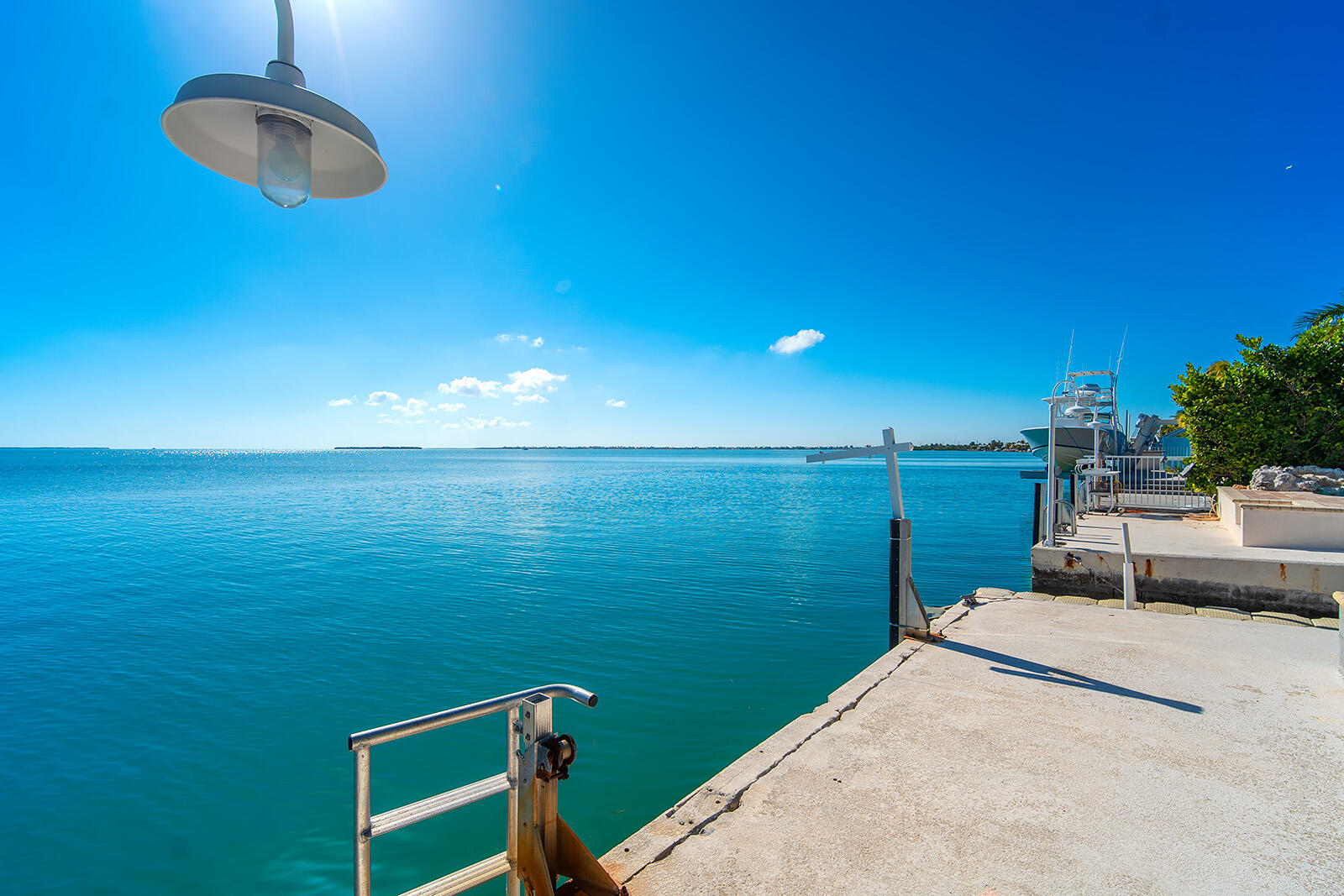 414E Caribbean Dr Summerland Key, FL 33042