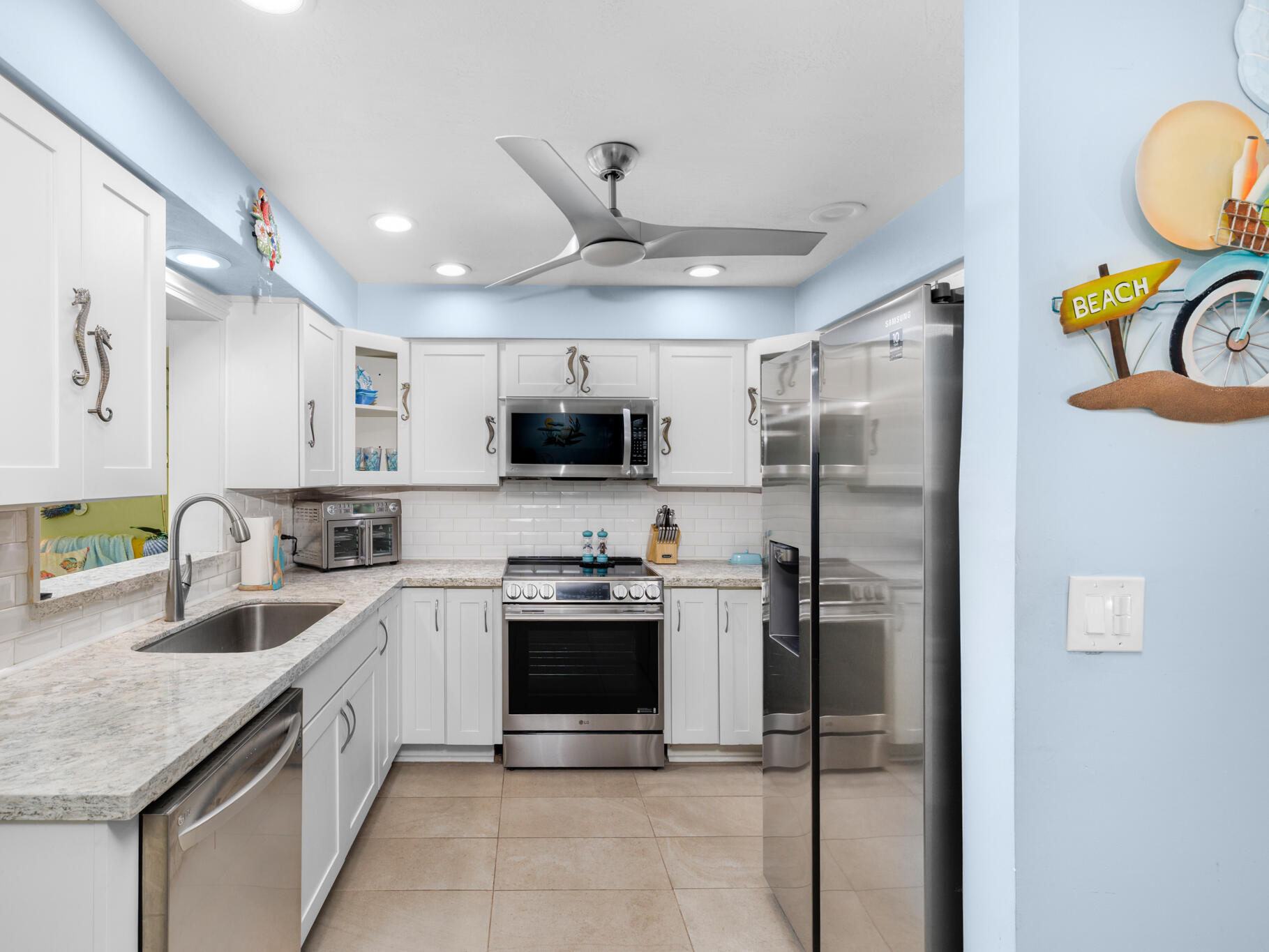 1657 Watson Blvd Big Pine Key, FL 33043