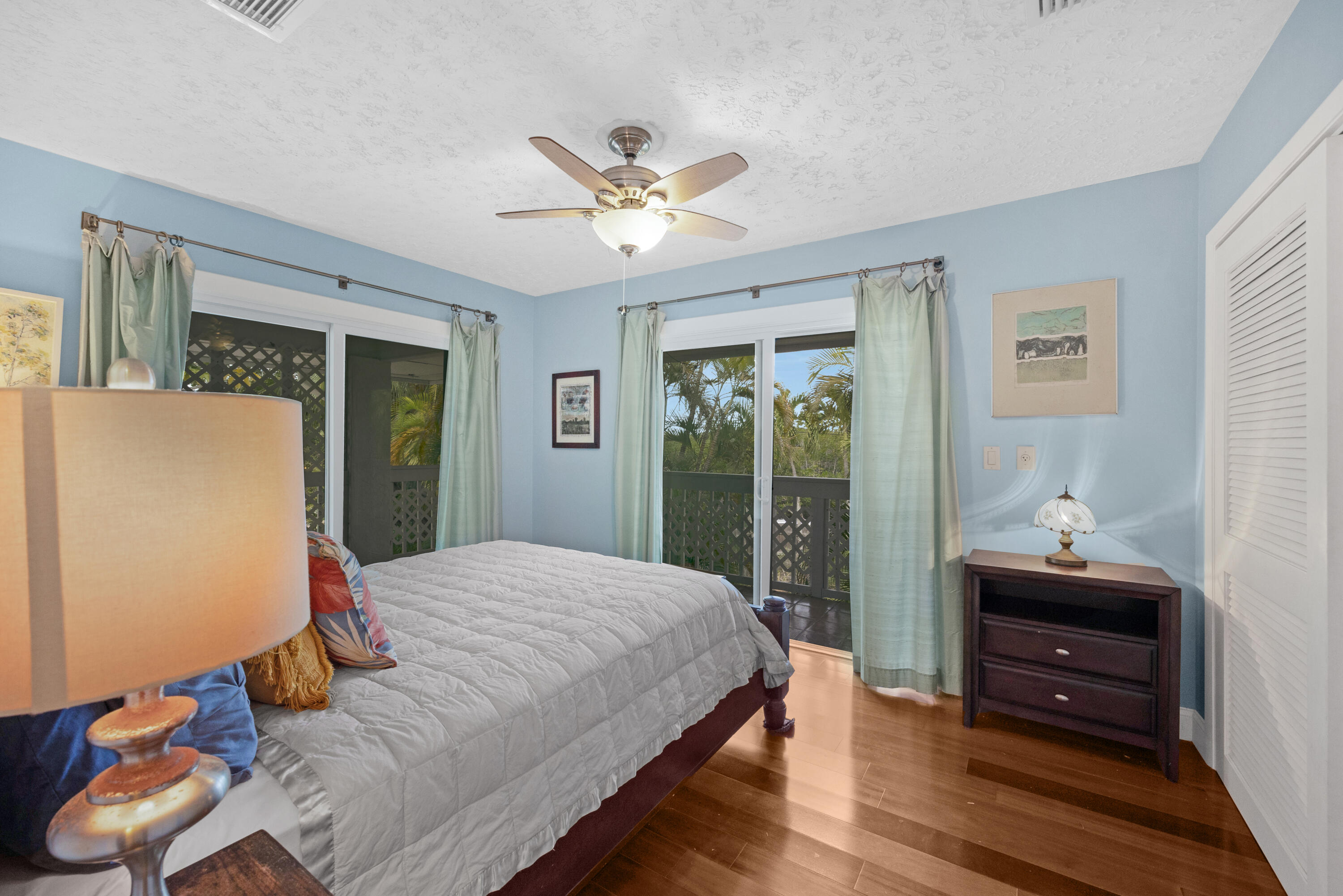 19881 Date Palm Dr Sugarloaf Key, FL 33042