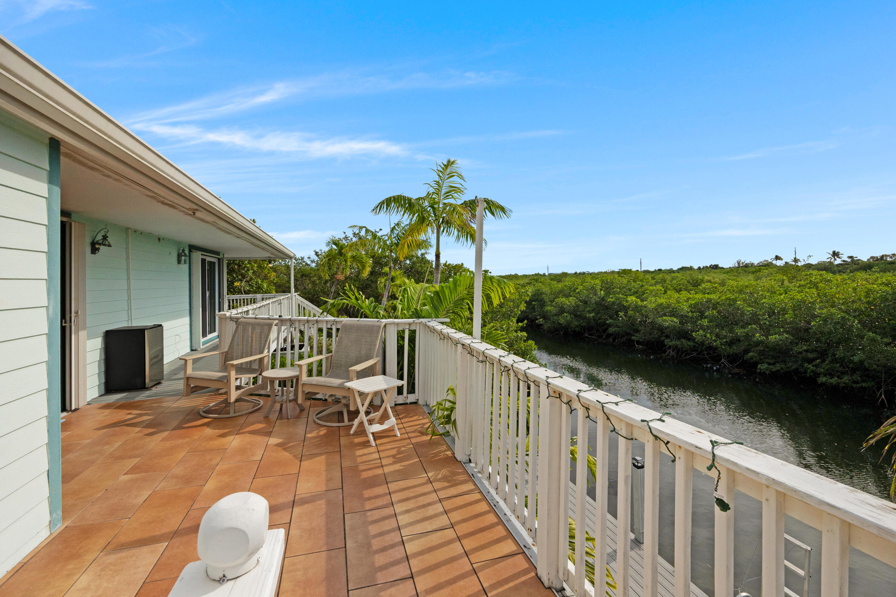 19881 Date Palm Dr Sugarloaf Key, FL 33042