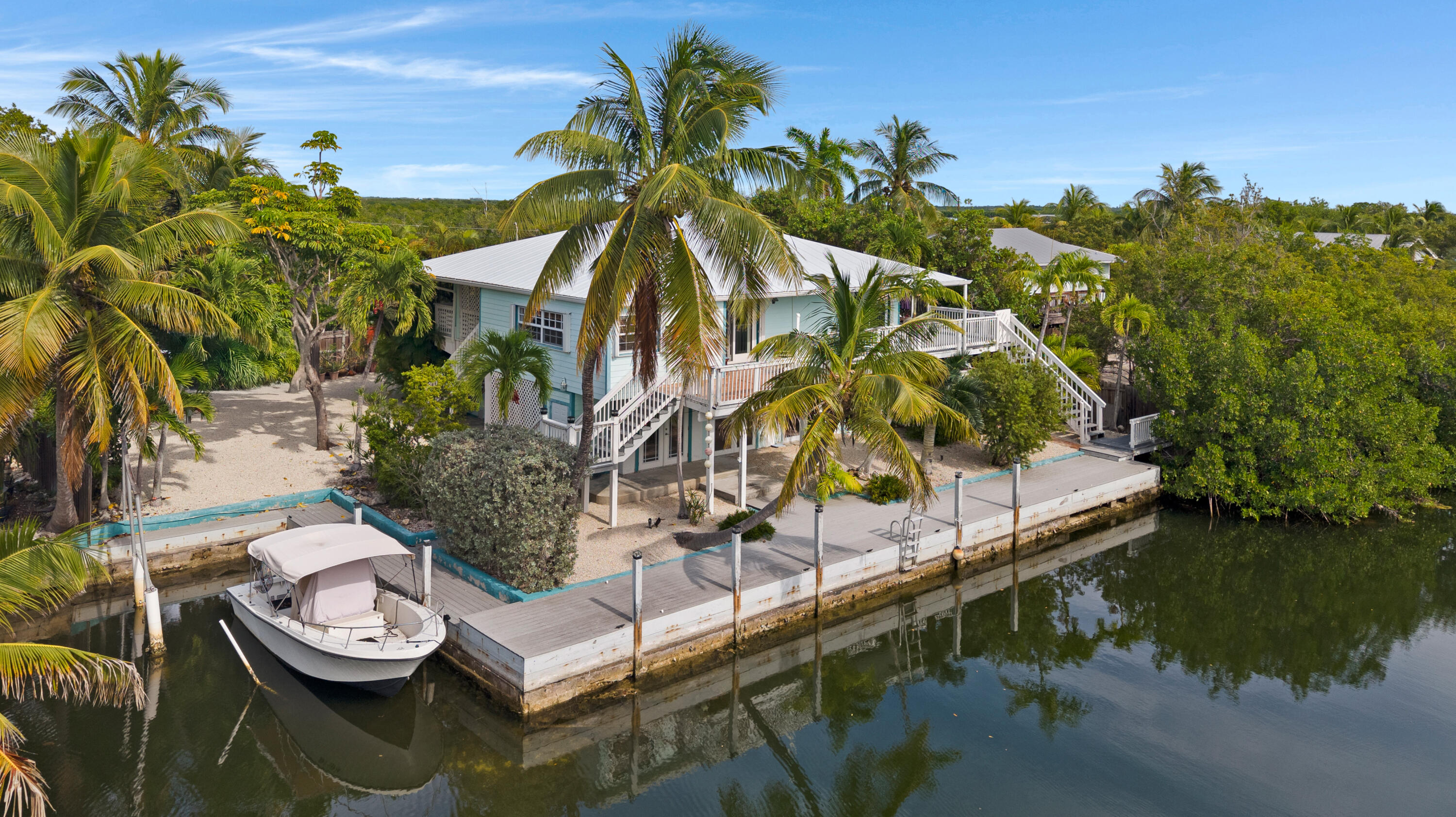 19881 Date Palm Dr Sugarloaf Key, FL 33042