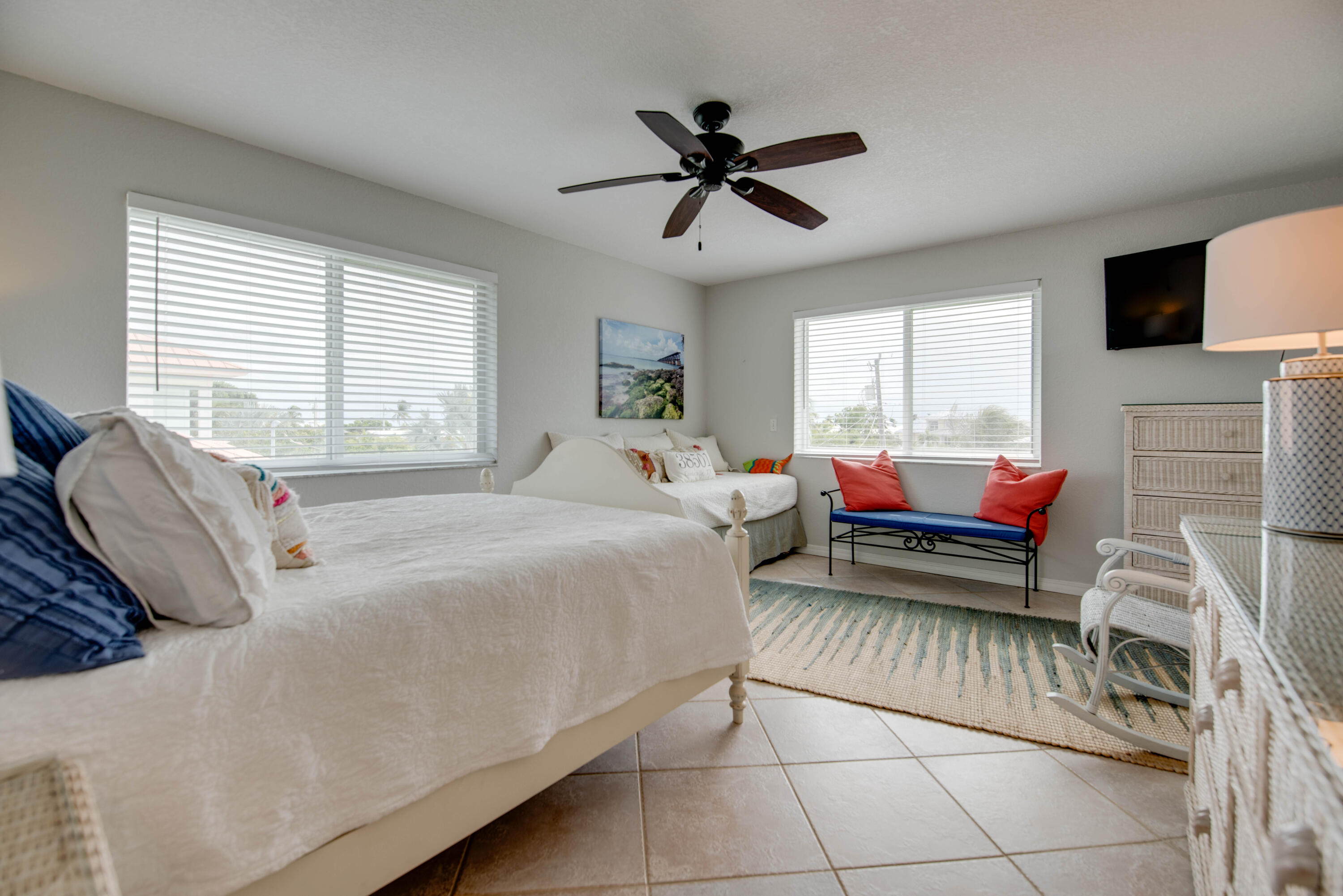 27365 Barbuda Ln Ramrod Key, FL 33042