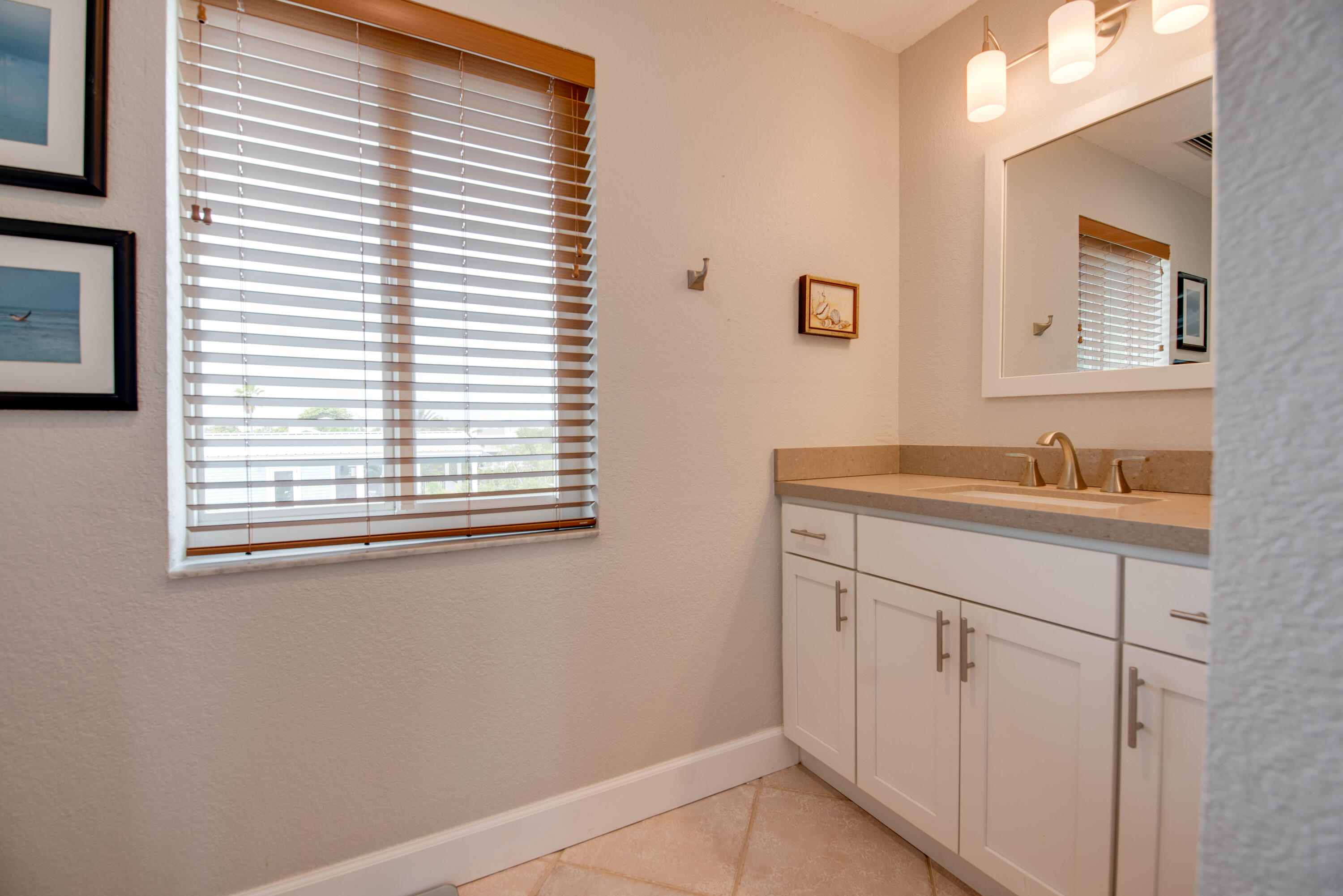 27365 Barbuda Ln Ramrod Key, FL 33042