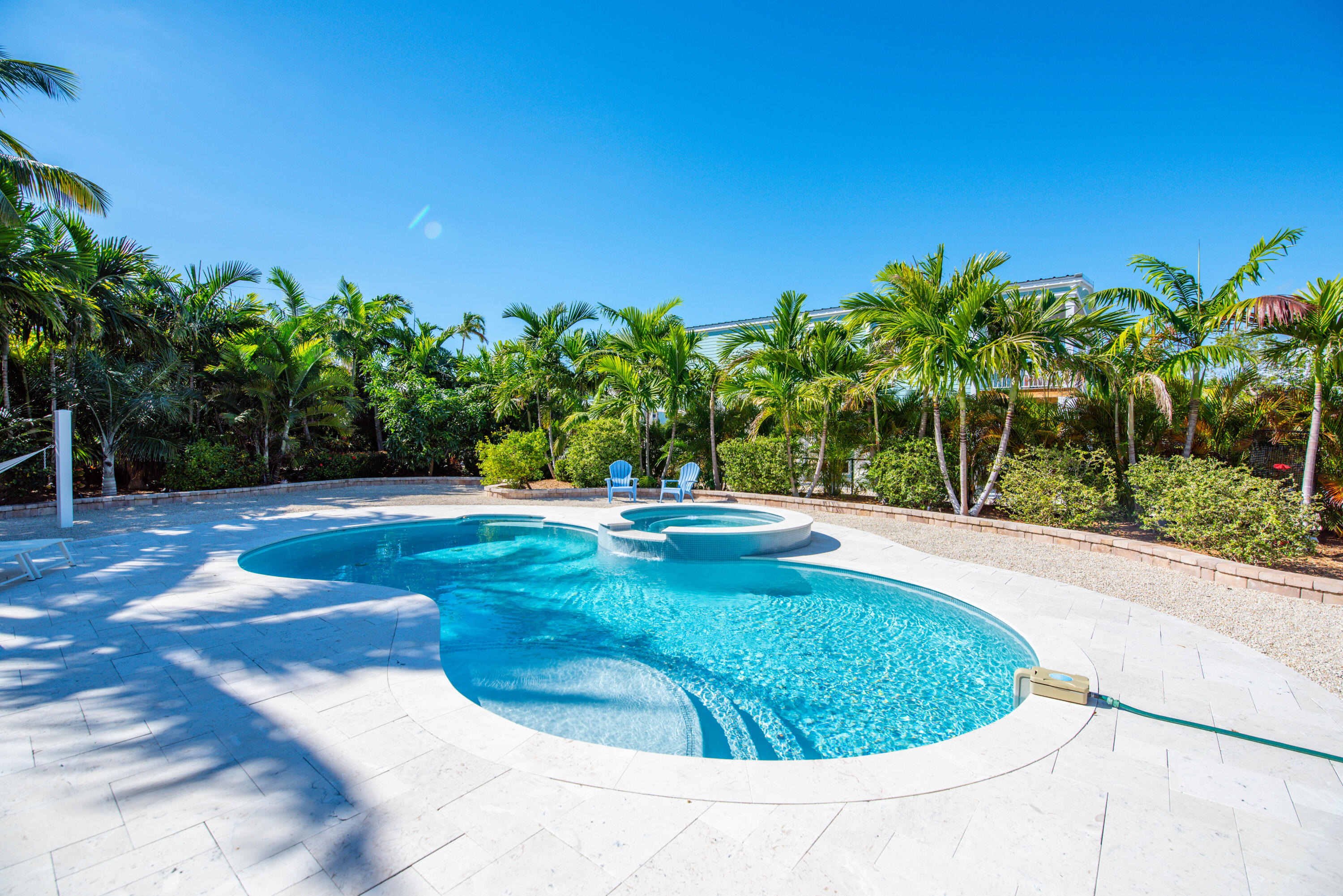 27365 Barbuda Ln Ramrod Key, FL 33042