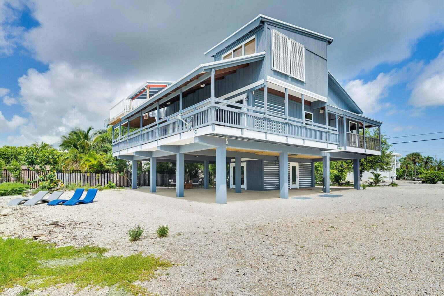 22542 Jolly Roger Dr Cudjoe Key, FL 33042