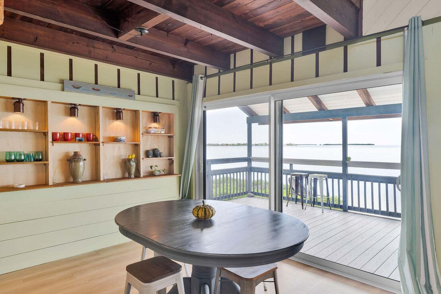 22542 Jolly Roger Dr Cudjoe Key, FL 33042