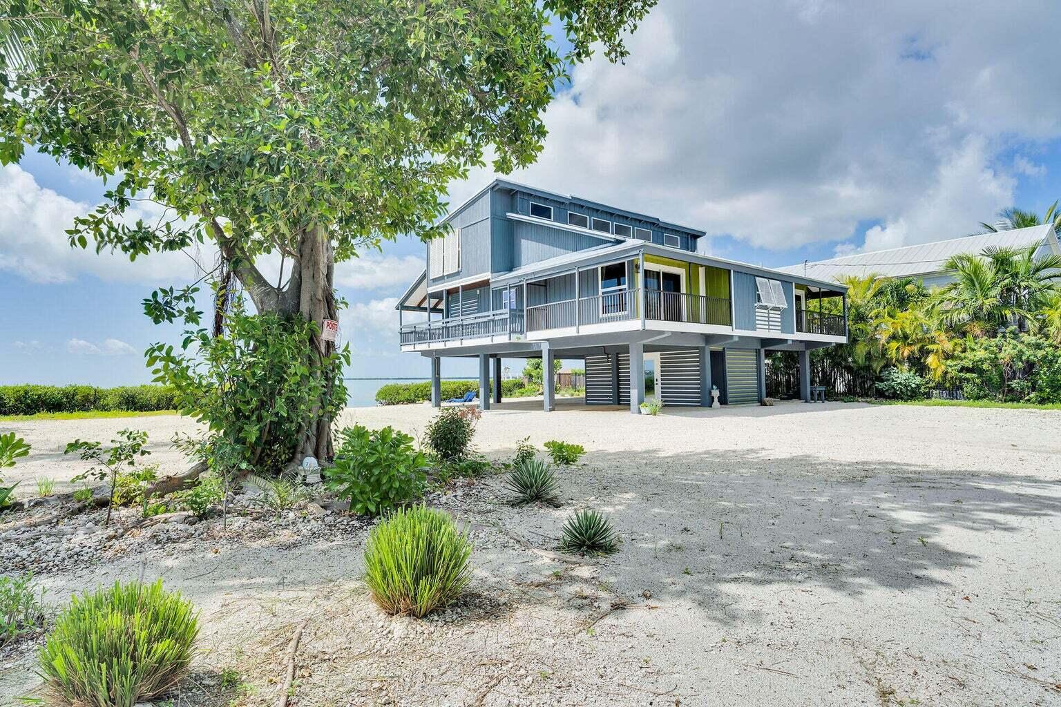 22542 Jolly Roger Dr Cudjoe Key, FL 33042