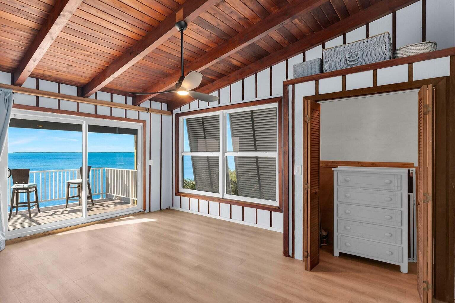 22542 Jolly Roger Dr Cudjoe Key, FL 33042