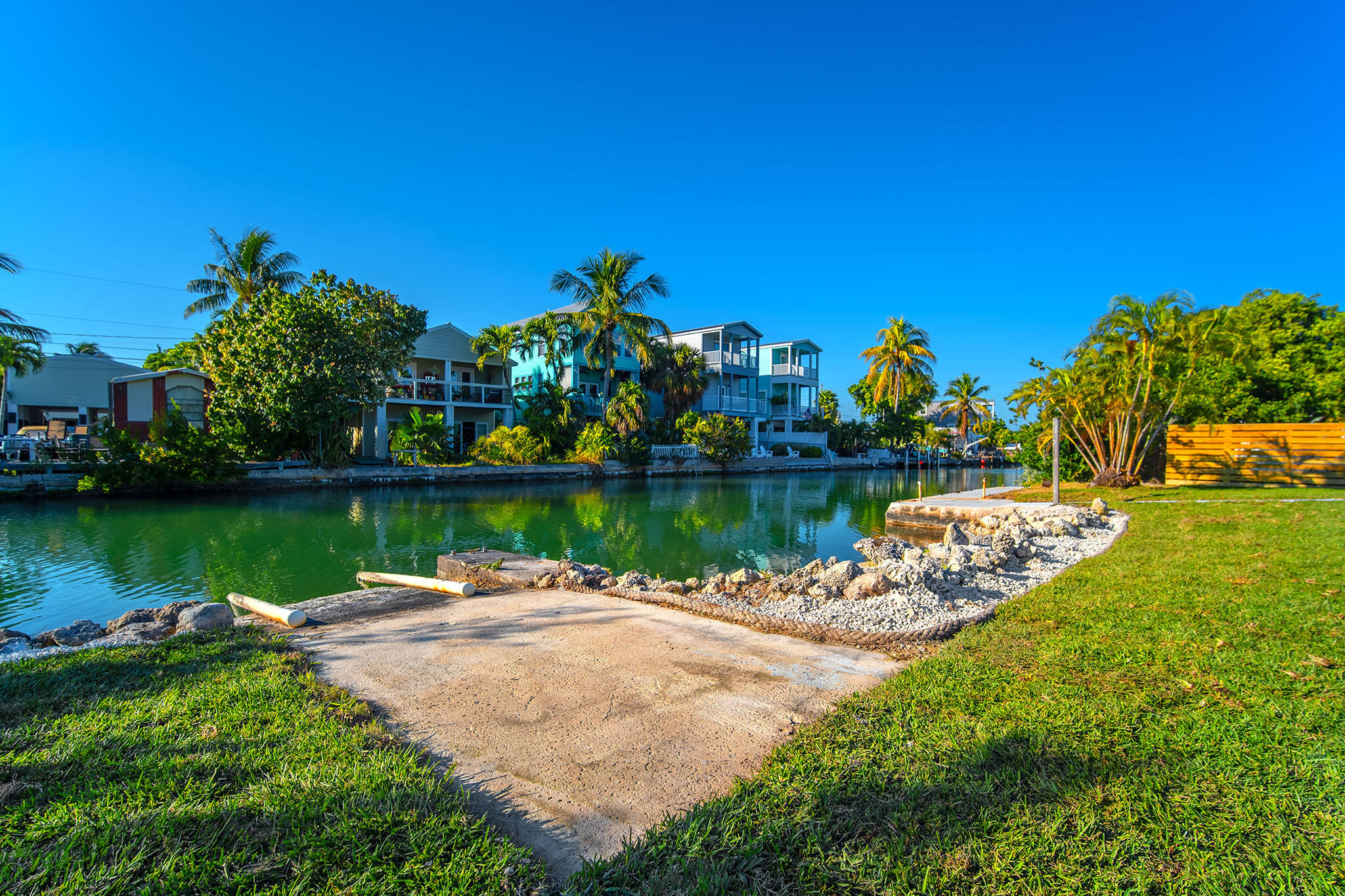 34 Bay Dr Saddlebunch, FL 33040