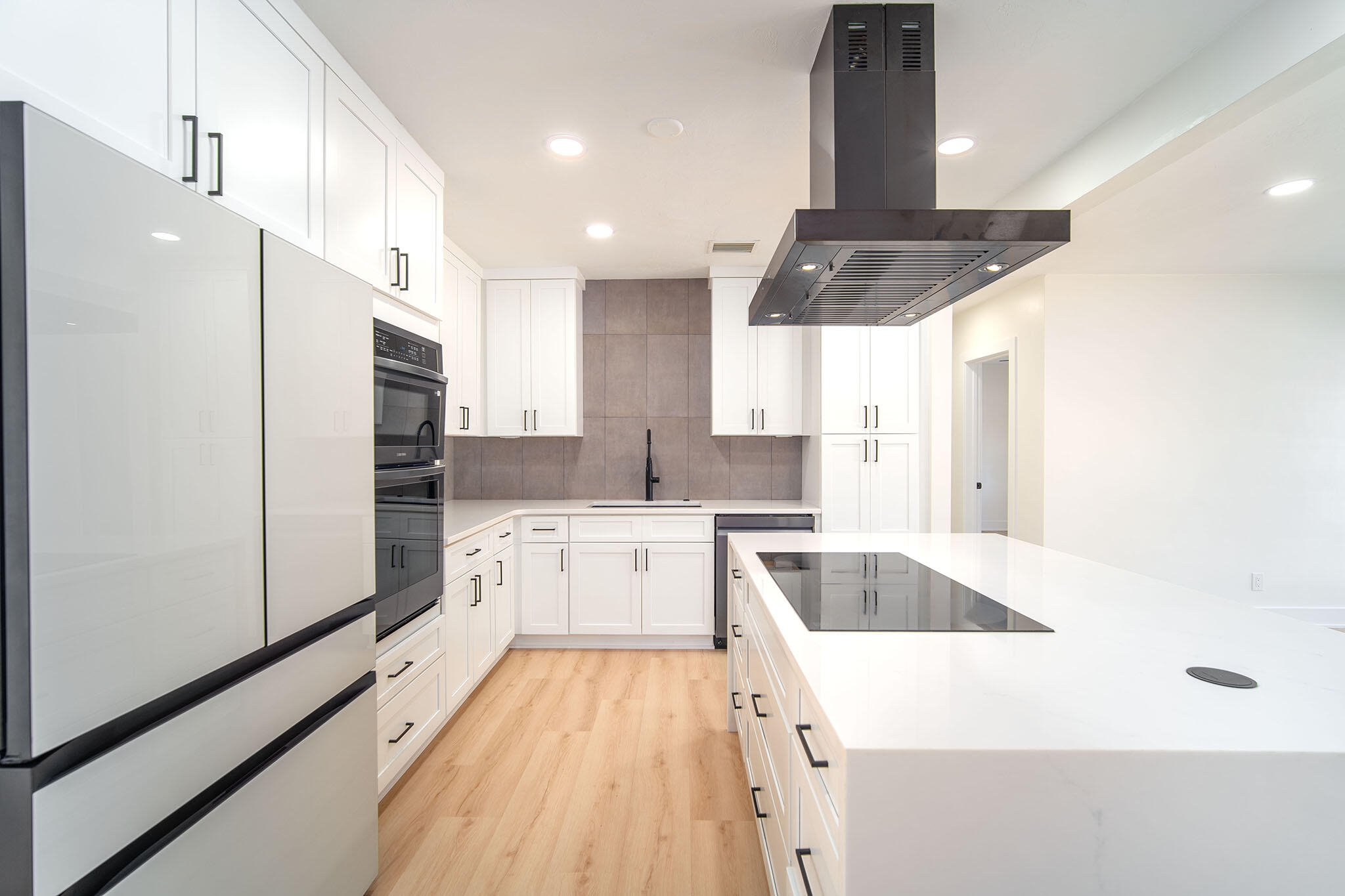 34 Bay Dr Saddlebunch, FL 33040