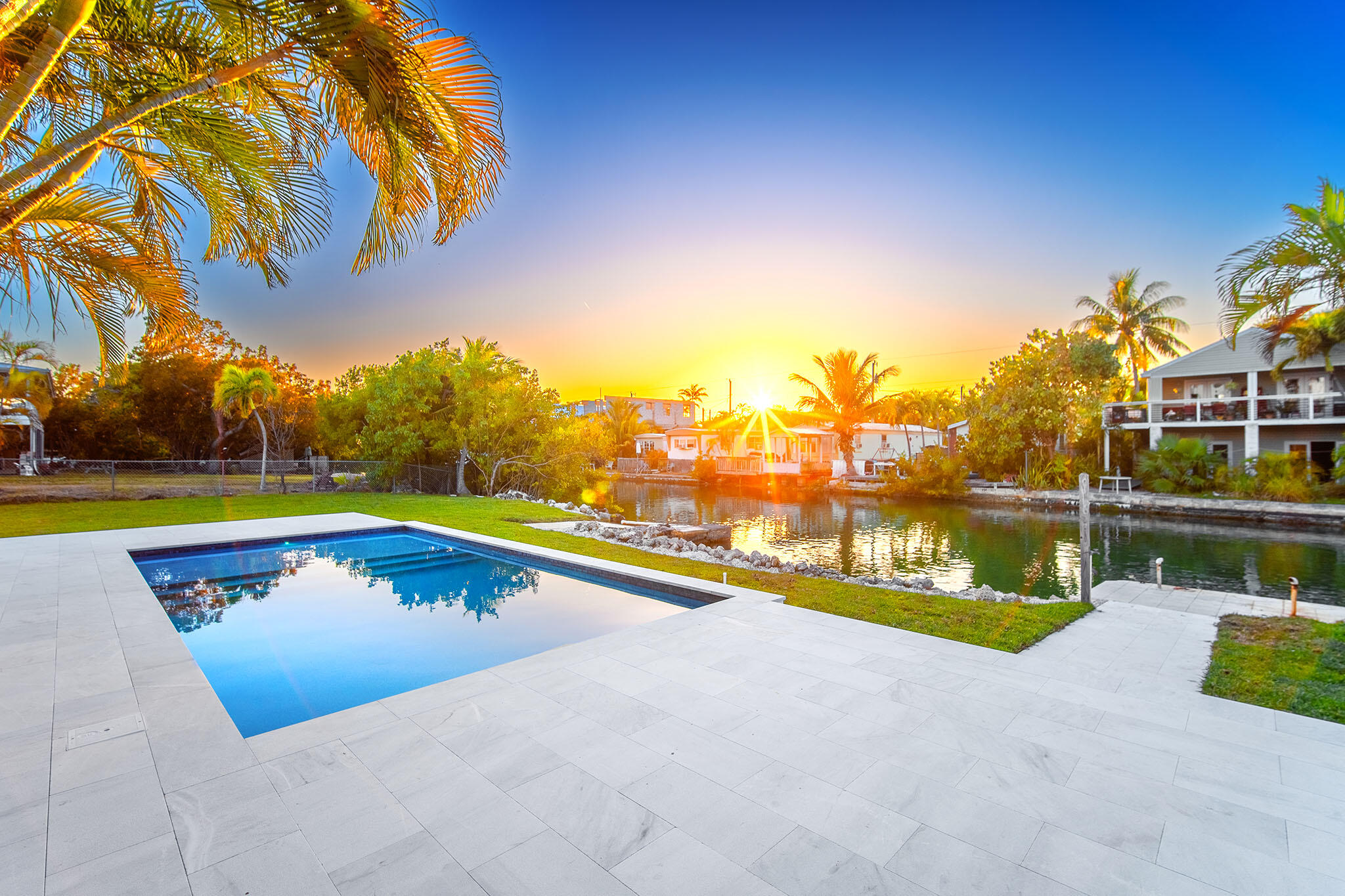 34 Bay Dr Saddlebunch, FL 33040