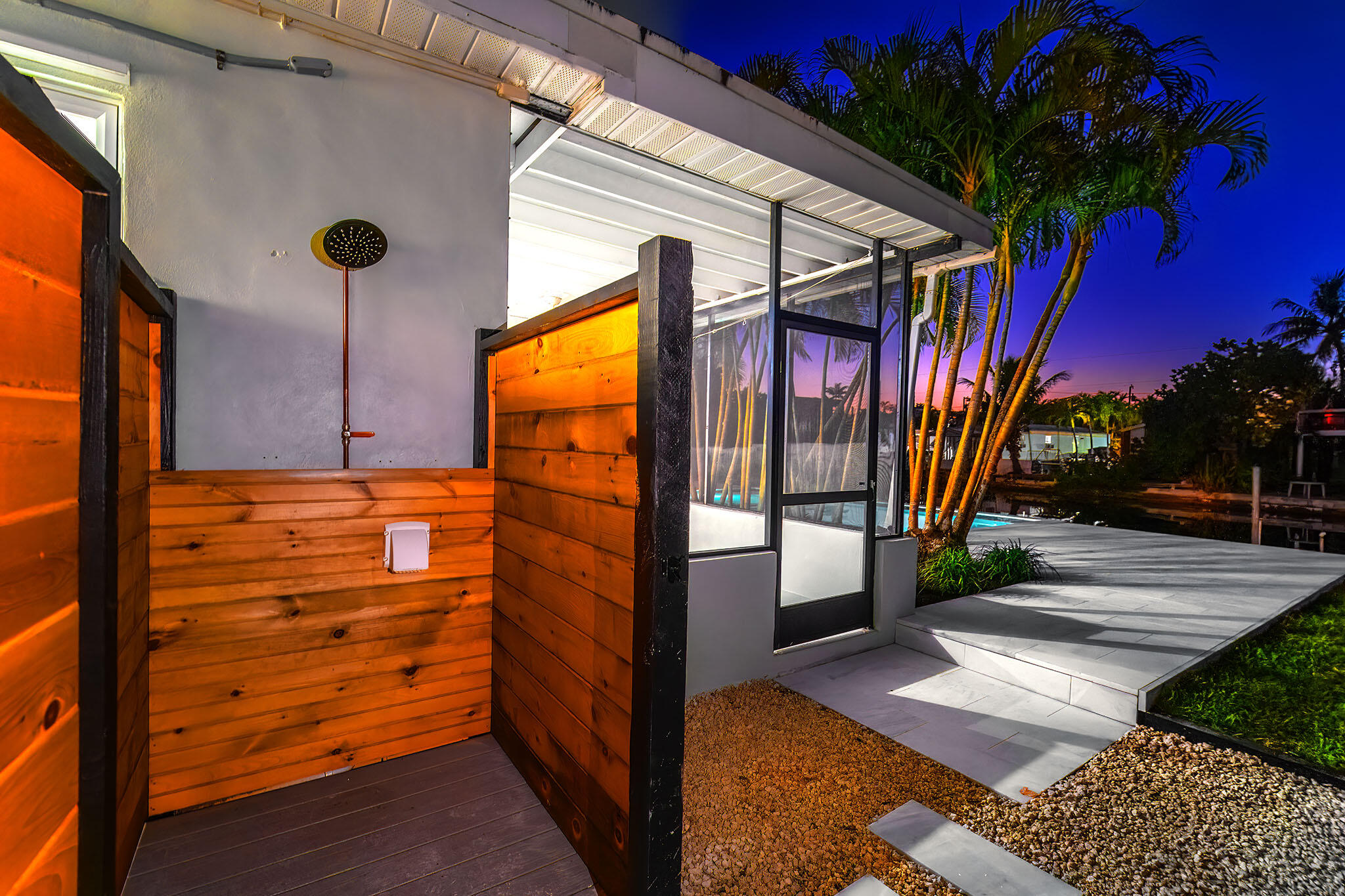 34 Bay Dr Saddlebunch, FL 33040