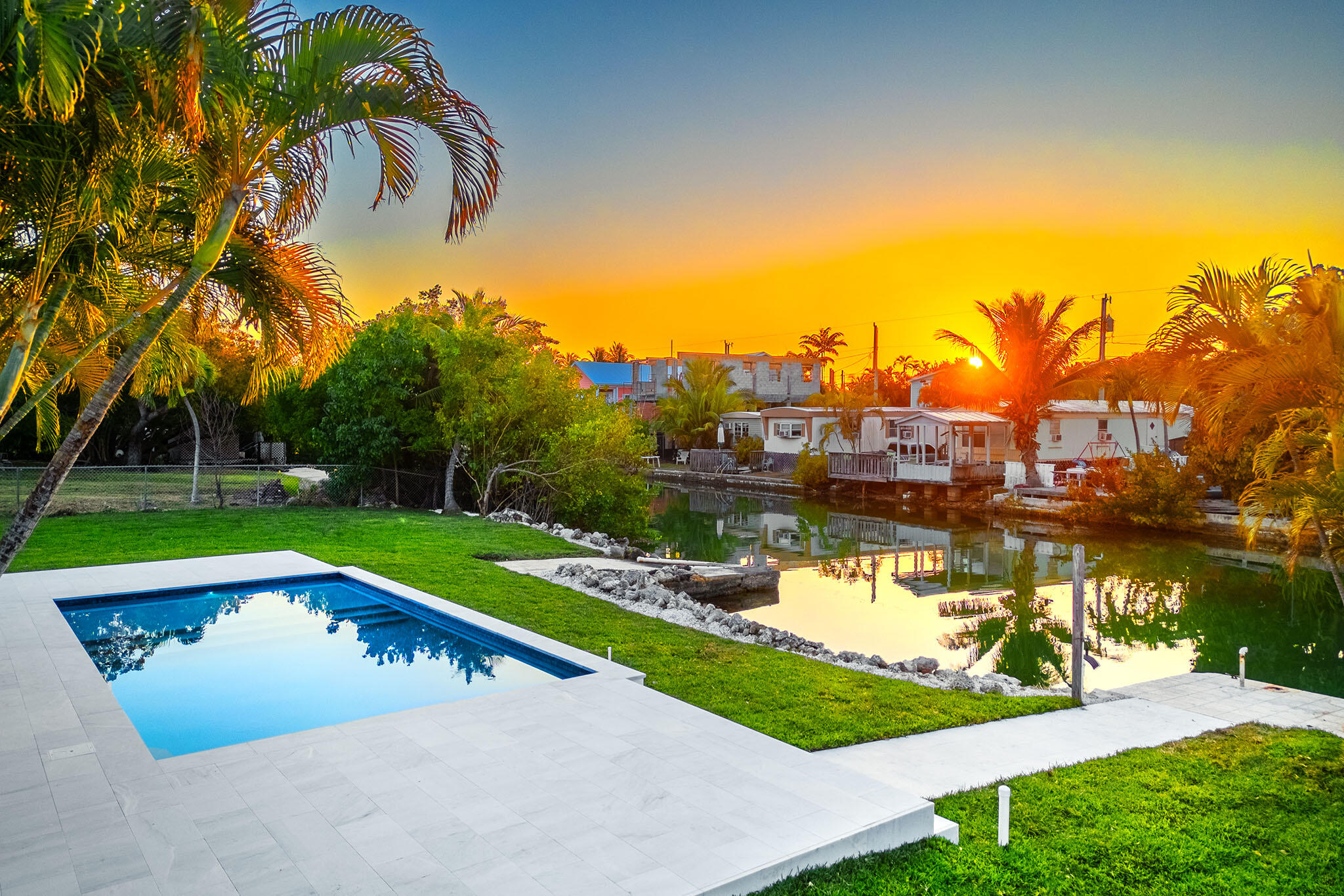 34 Bay Dr Saddlebunch, FL 33040