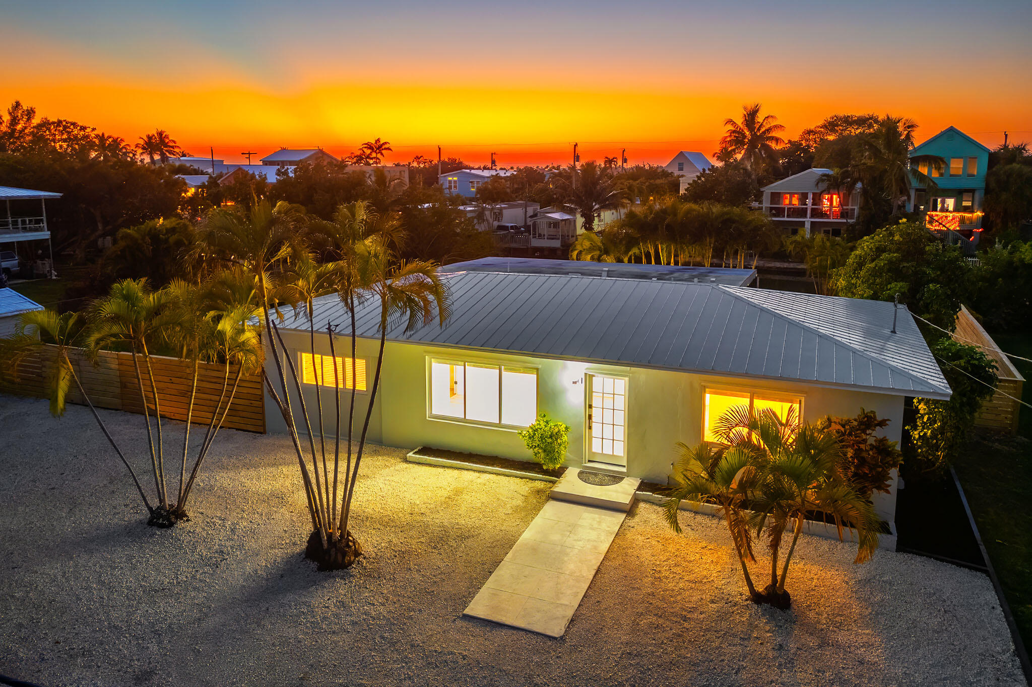 34 Bay Dr Saddlebunch, FL 33040