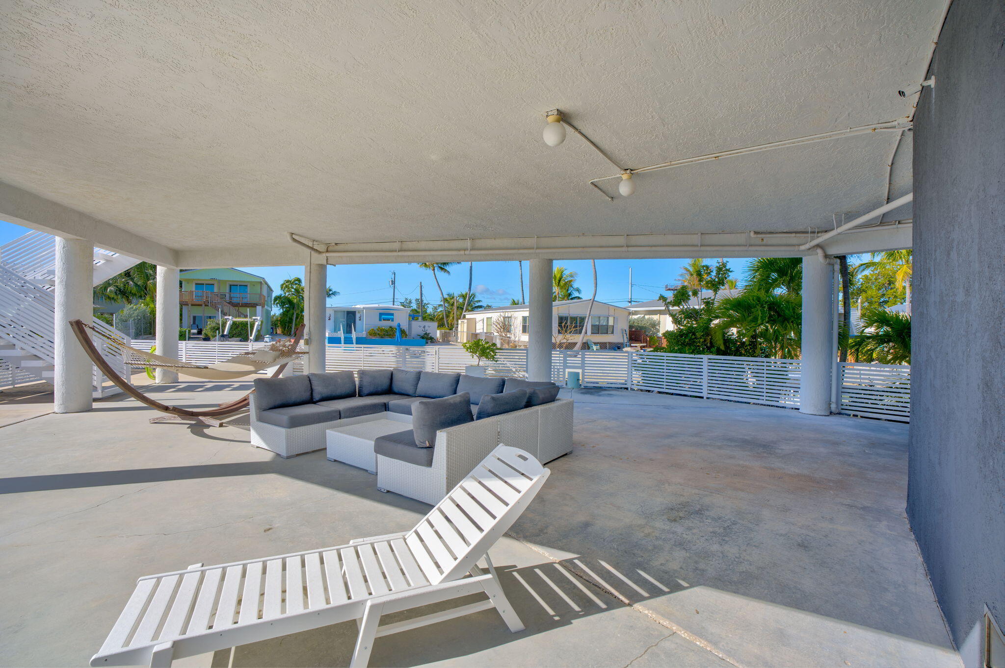 156 Sea Ln Geiger Key, FL 33040