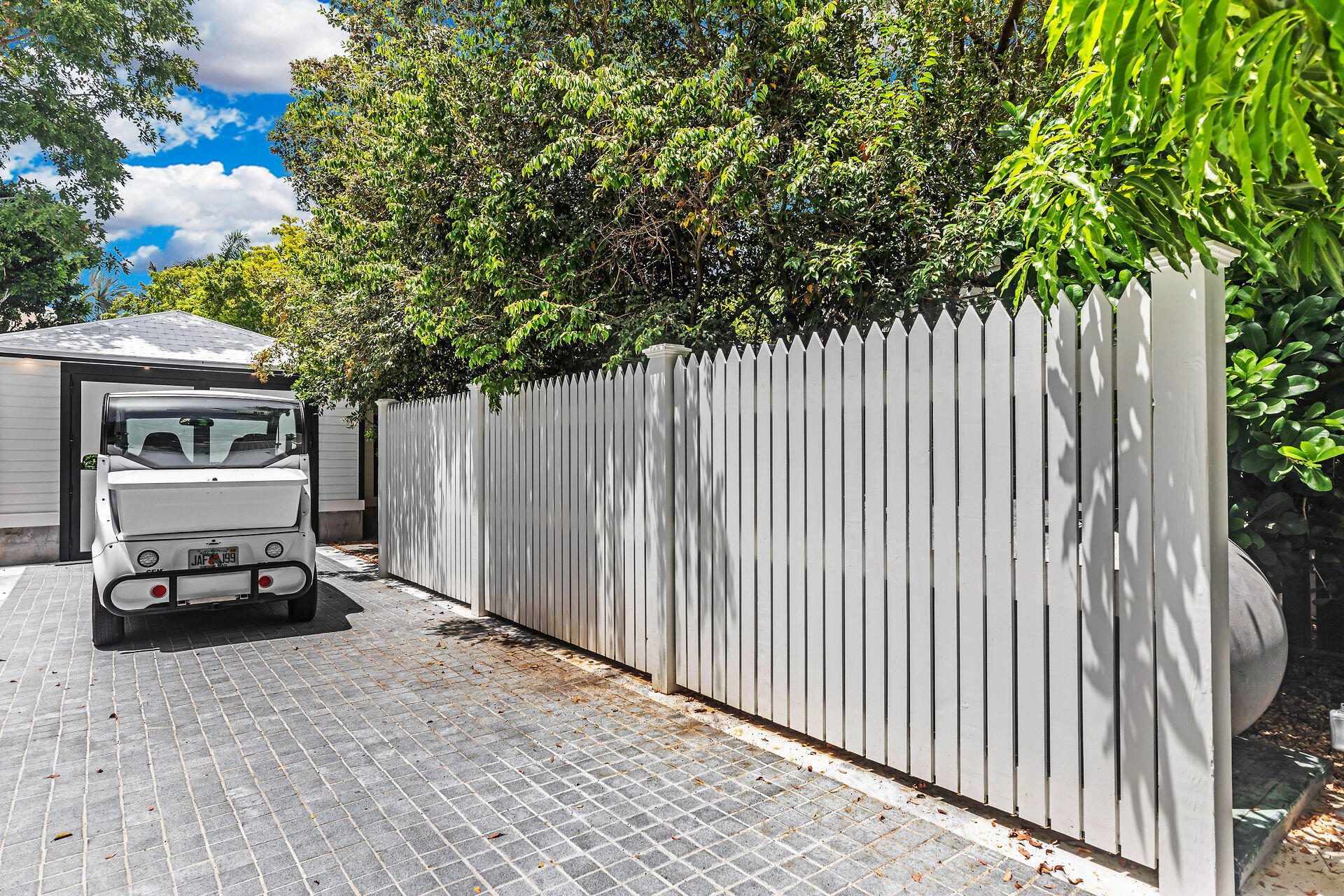 1227 Washington St Key West, FL 33040