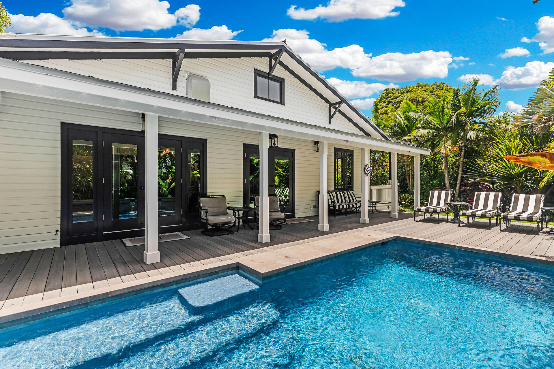 1227 Washington St Key West, FL 33040