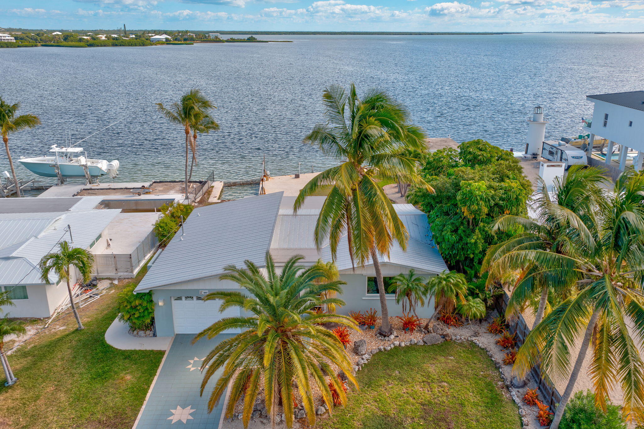 1607 Sunrise Dr Big Pine Key, FL 33043