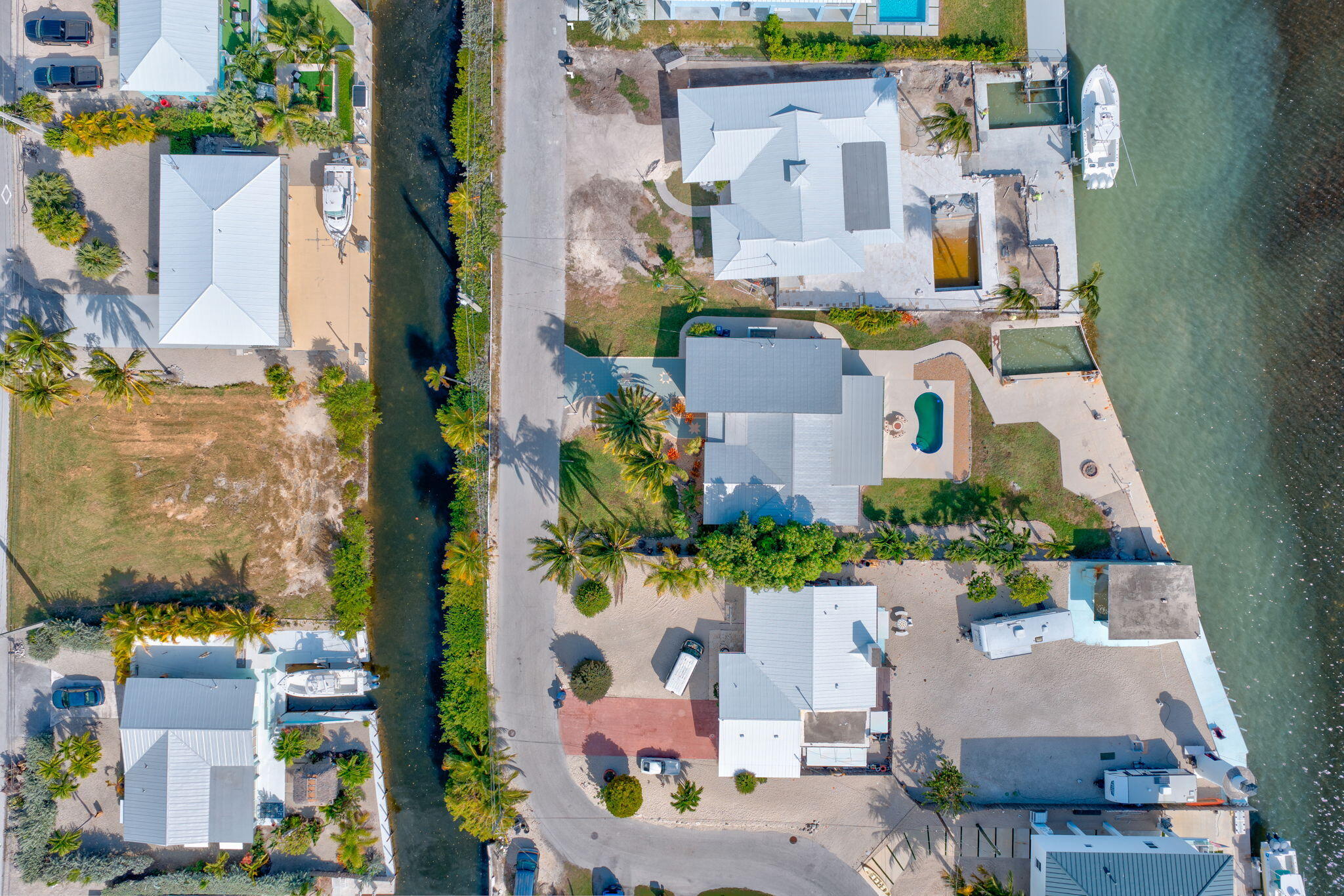 1607 Sunrise Dr Big Pine Key, FL 33043