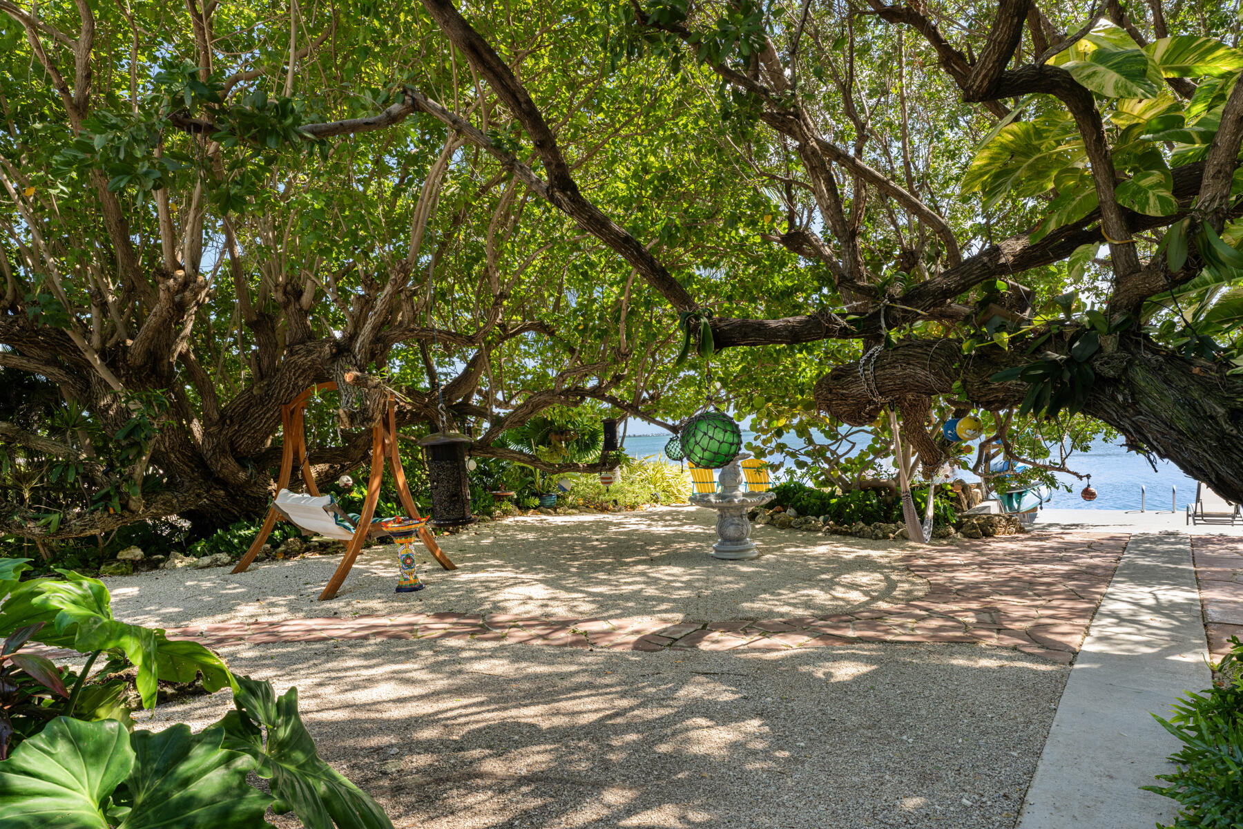 755 Sawyer Dr Cudjoe Key, FL 33042