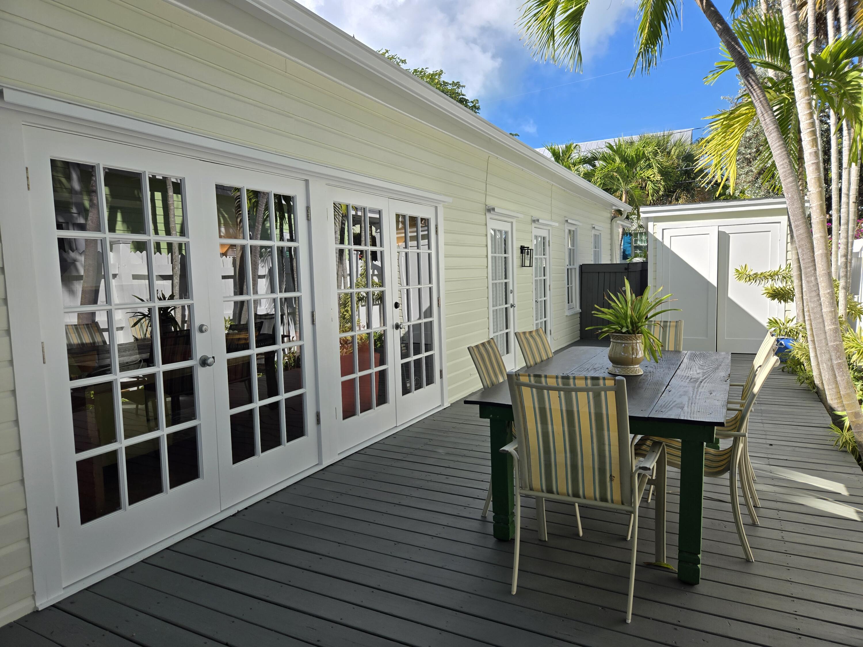 622 Louisa St Key West, FL 33040