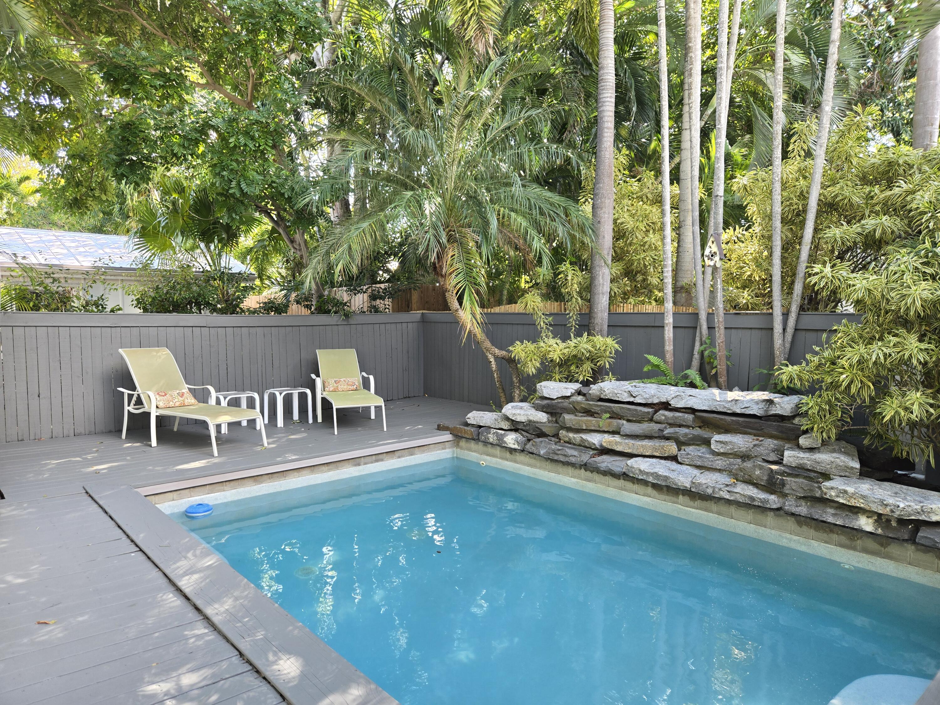 622 Louisa St Key West, FL 33040