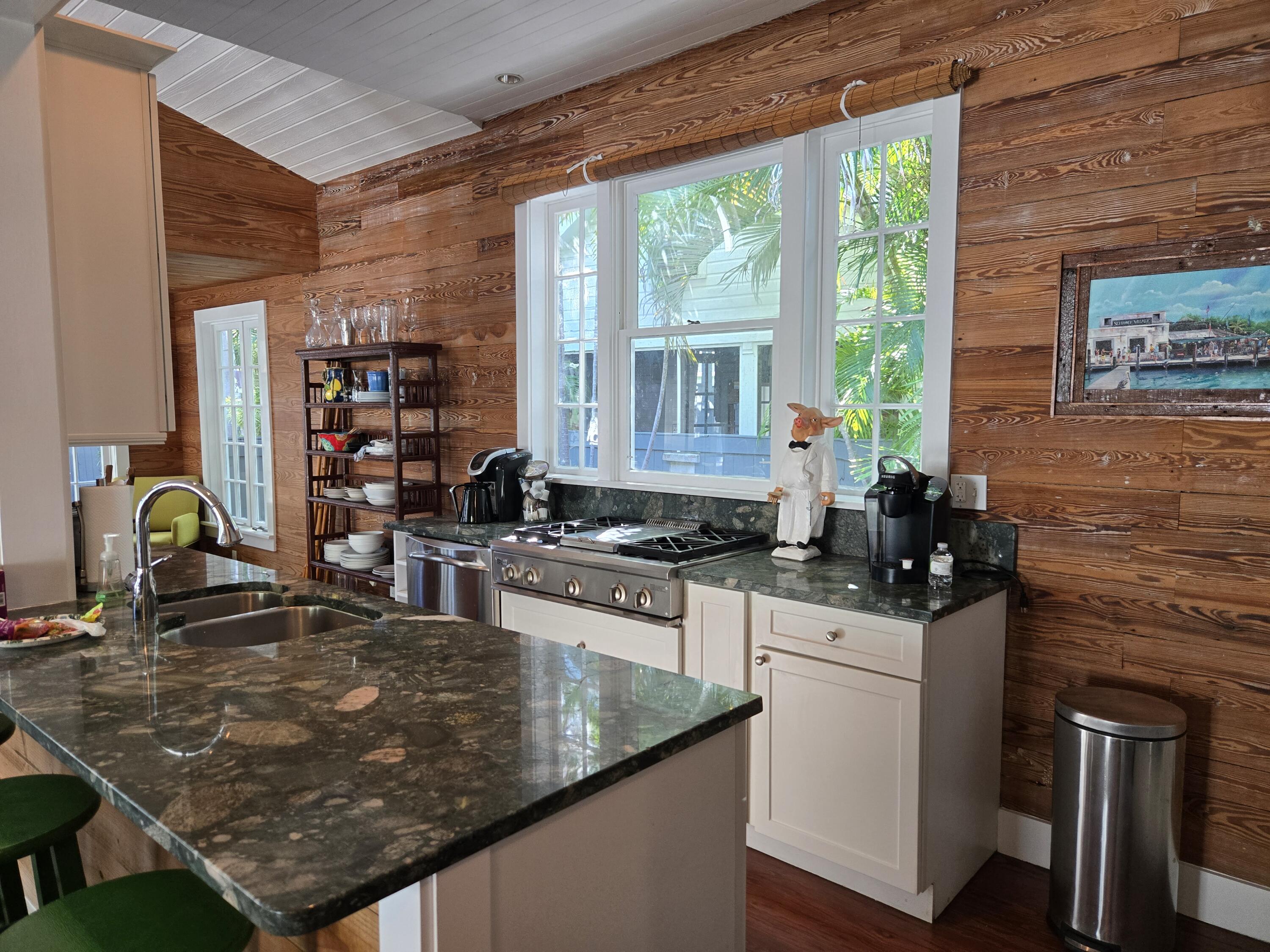 622 Louisa St Key West, FL 33040