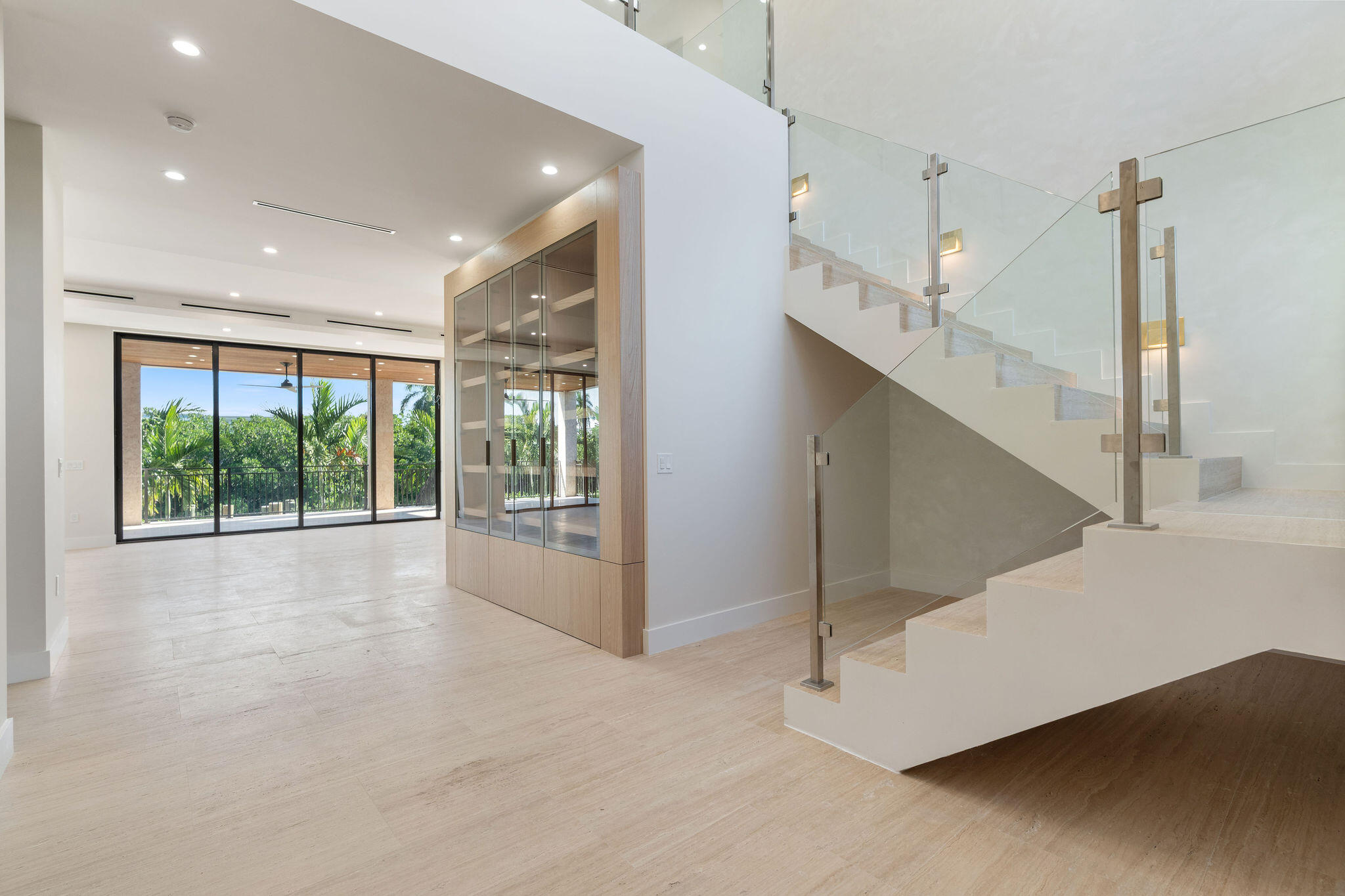 230 15Th Cir Key Colony, FL 33051