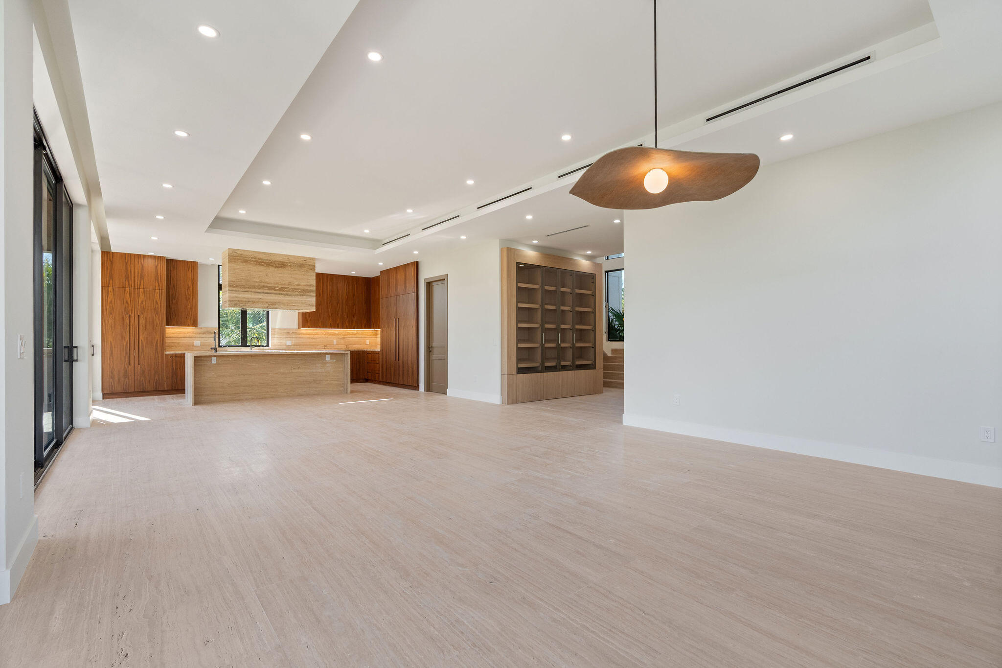 230 15Th Cir Key Colony, FL 33051