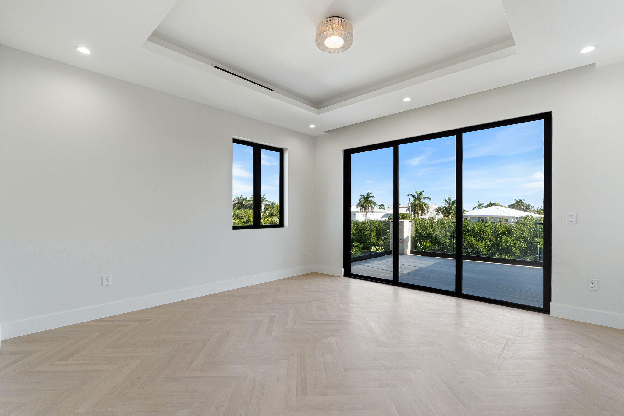 230 15Th Cir Key Colony, FL 33051