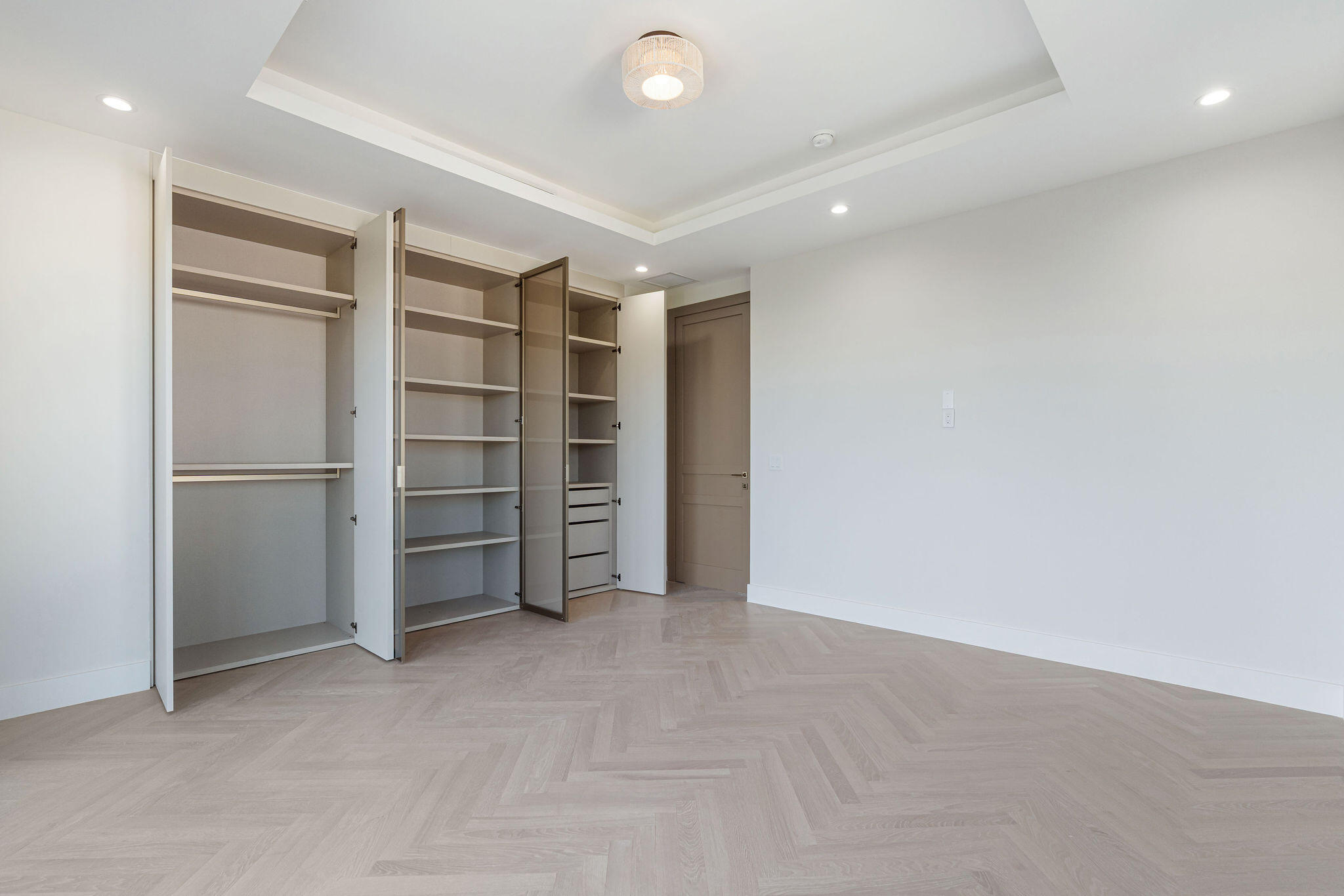 230 15Th Cir Key Colony, FL 33051