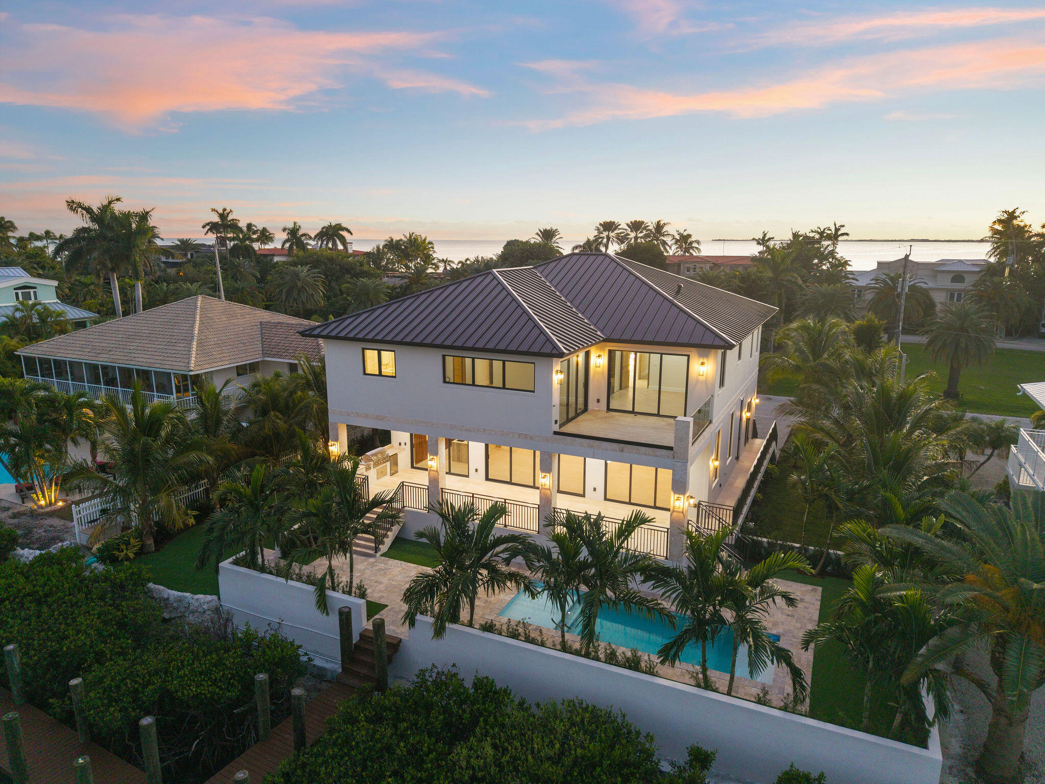 230 15Th Cir Key Colony, FL 33051